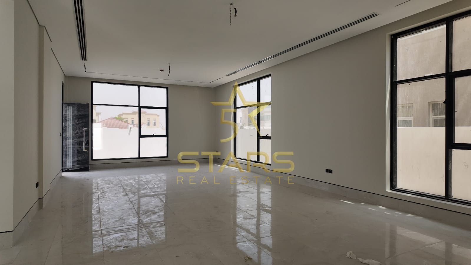 For Sale – Villa in Al Hoshi Area | Plot Size: 10,000 sq. ft