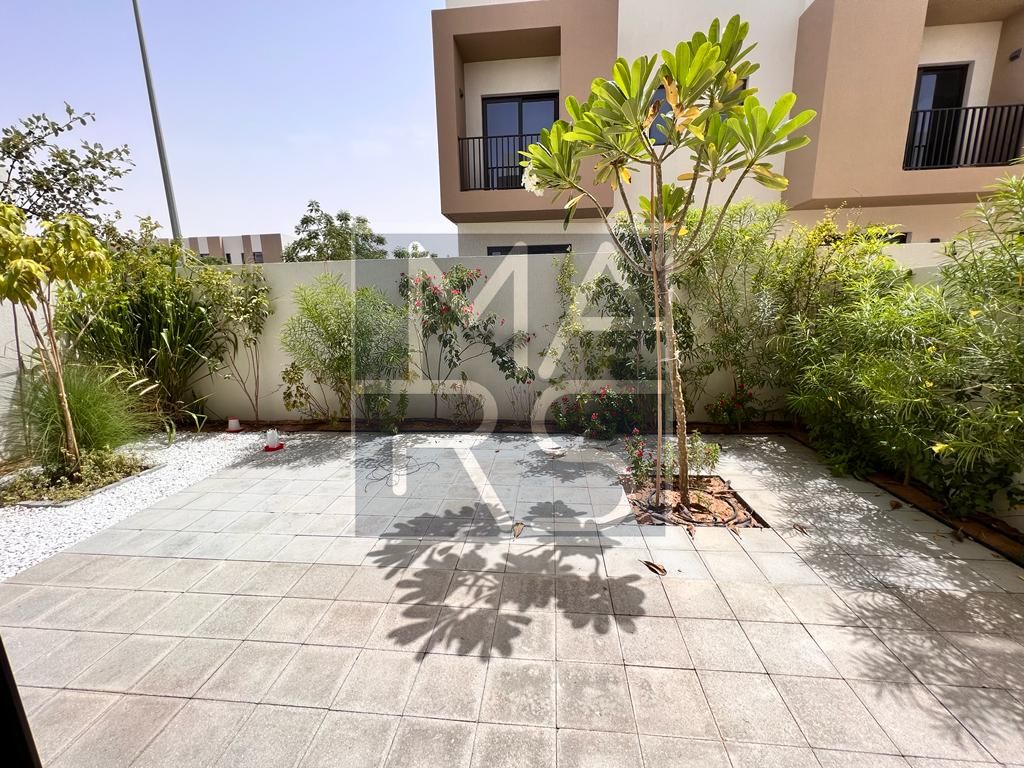 Spacious, Luxury 2 Bedroom Corner Townhouse with Close Kitchen Available For Rent in Nasma Residence, Sharjah.