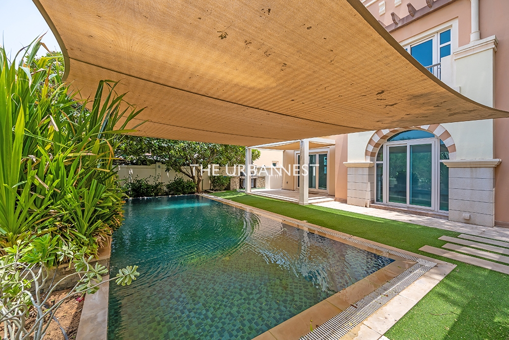 Available Now | Type C1 | Private Pool | 5 Bed