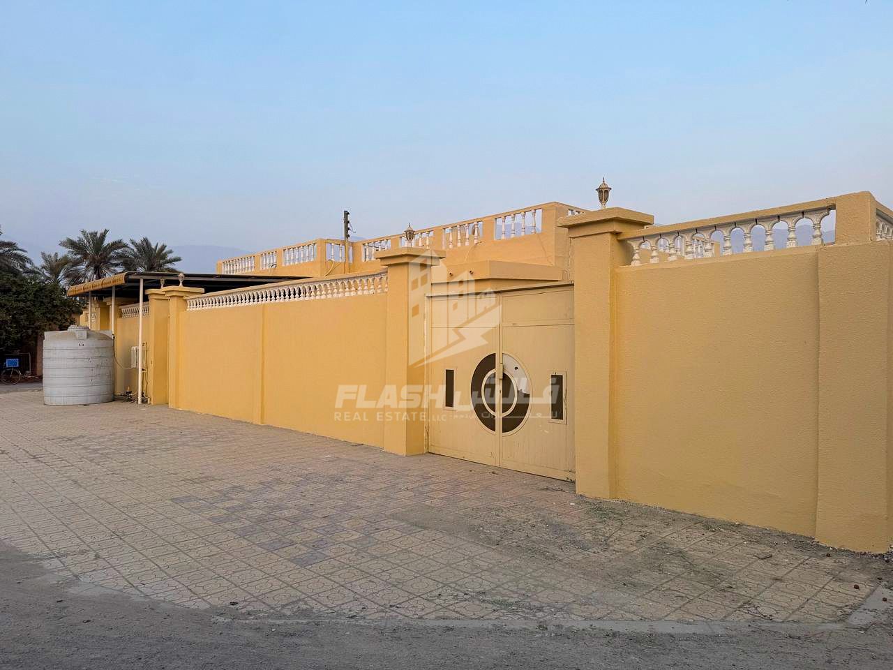House for sale ( GCC ONLY ) RAK \ RAMS