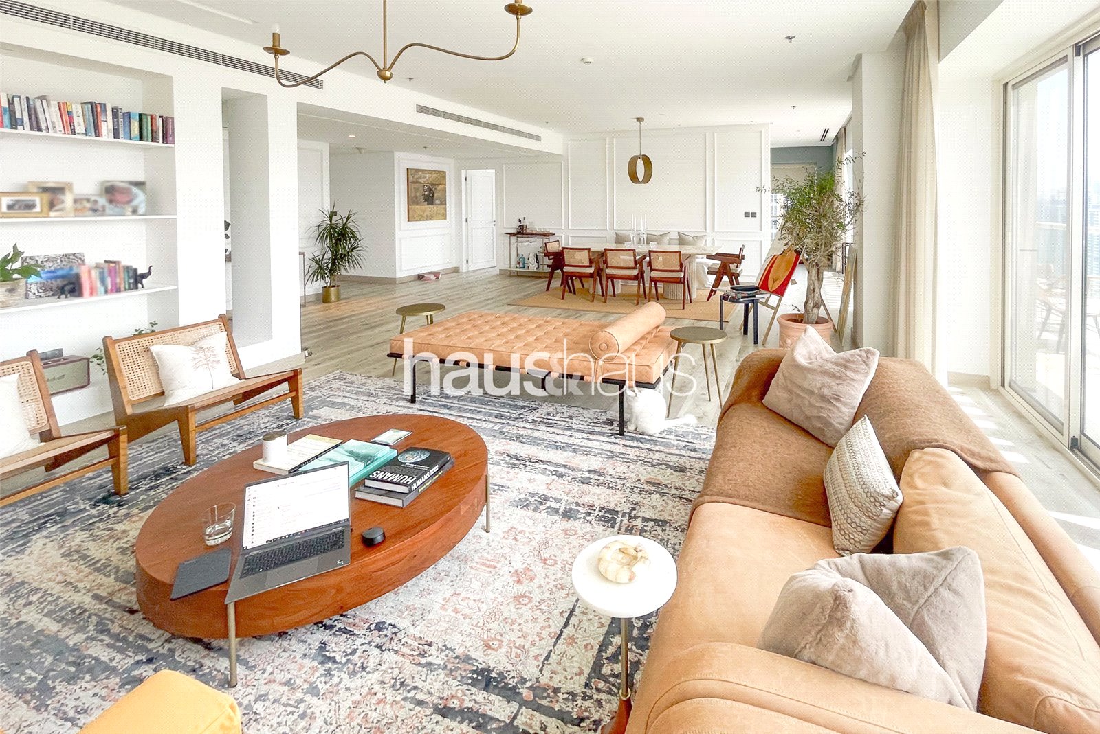 4,062 sqft Penthouse| Upgraded |Vacant on Transfer