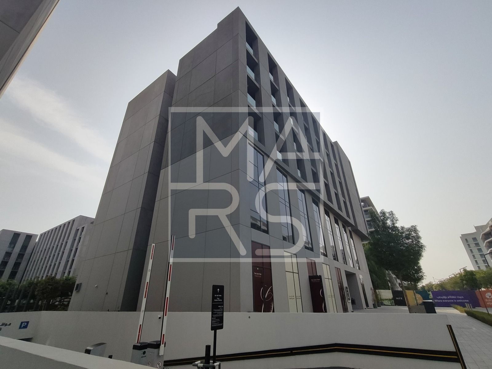 Spacious 2 BR | Modern Layout | Prime Location | Green Community |