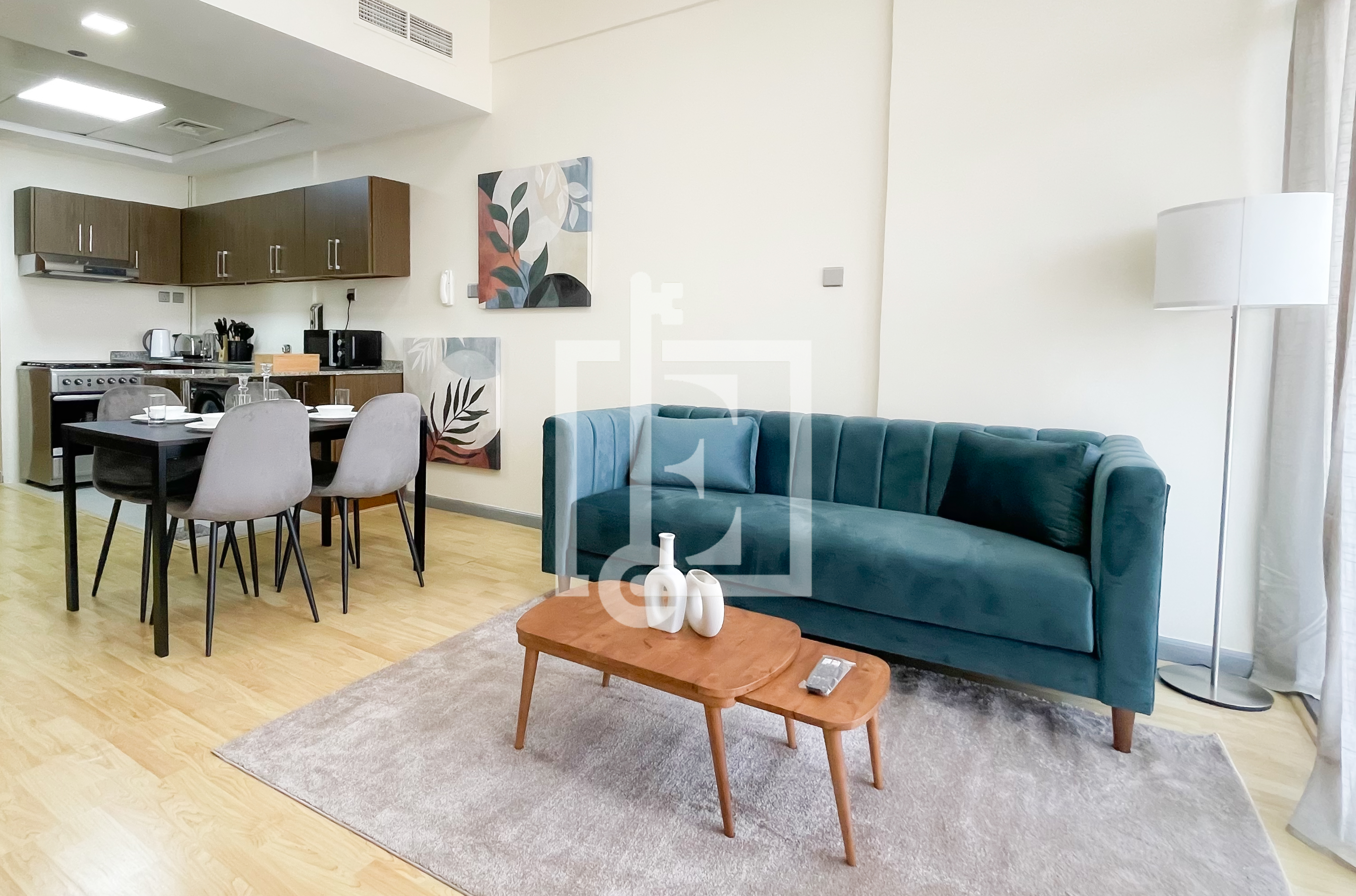 apartment card