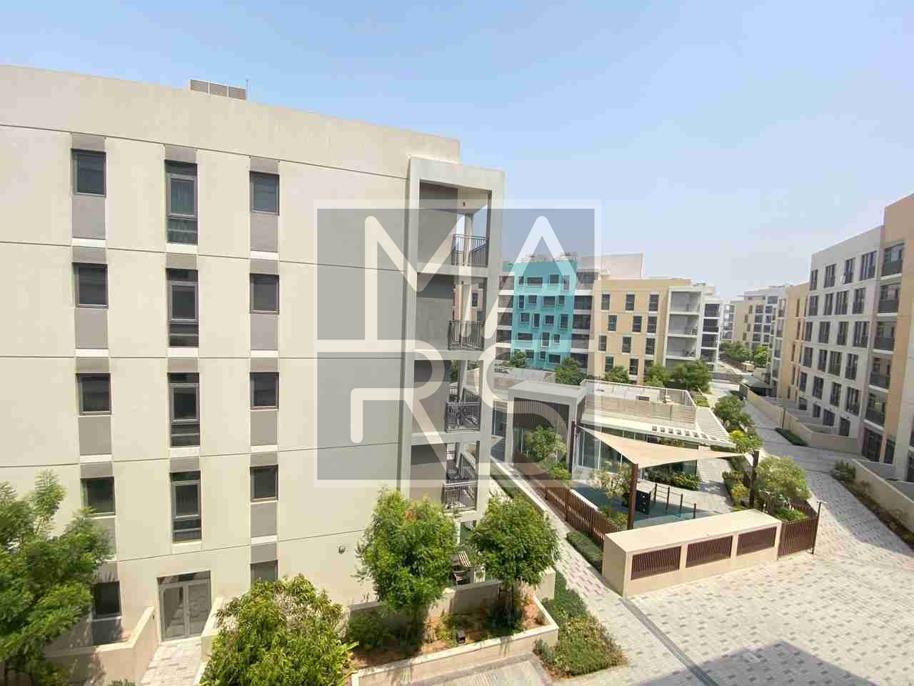 Spacious Studio,apartment Modern Living in Prime Location