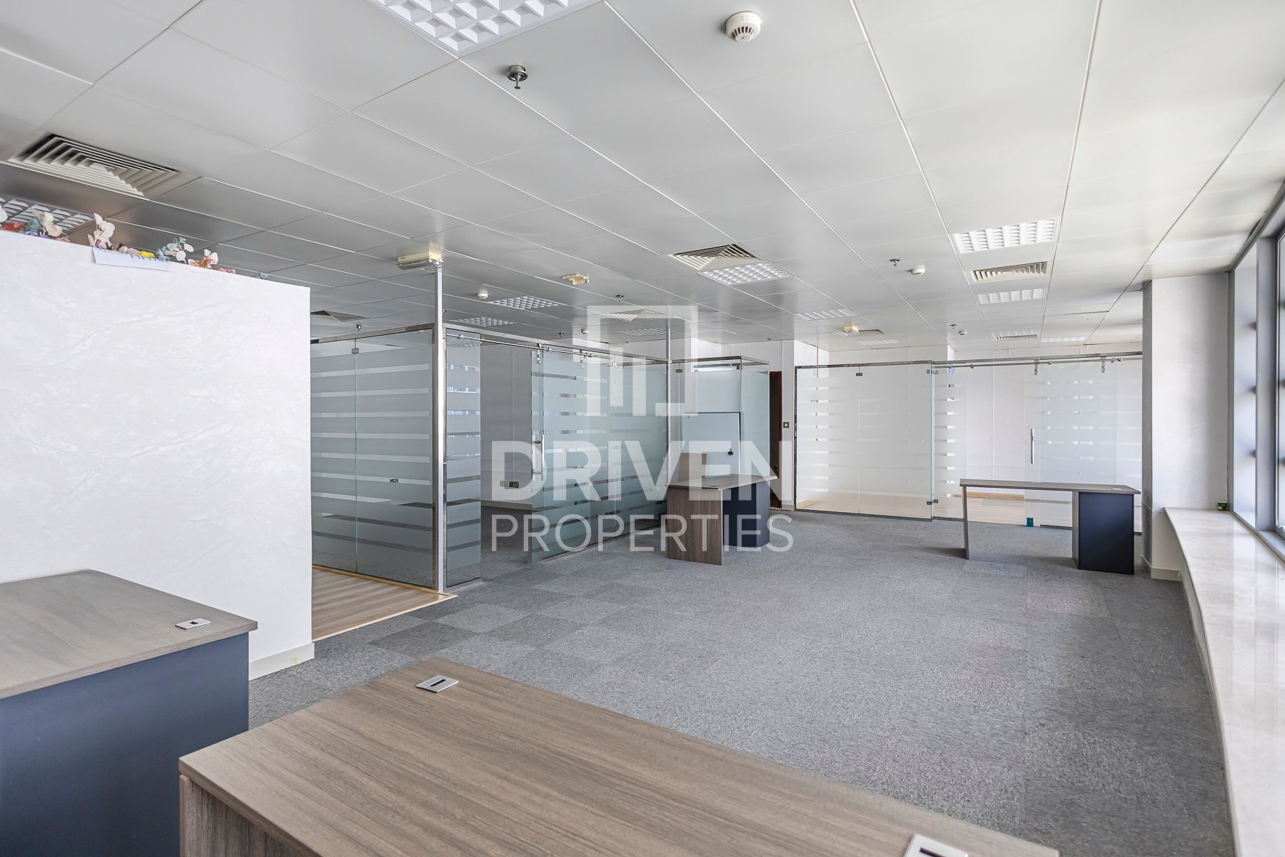 Vacant | High Floor | Fitted | Near Metro