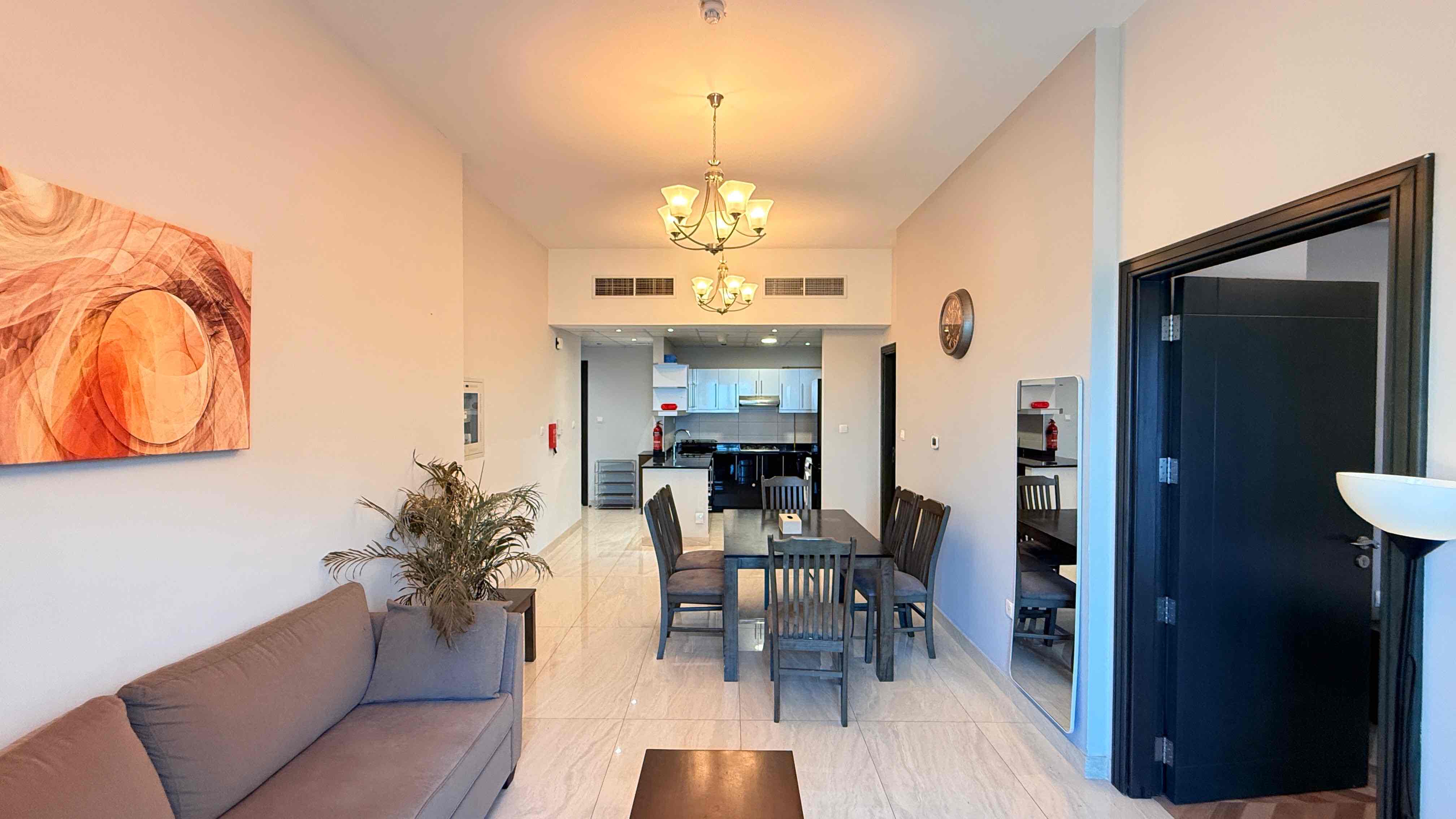 Big Spacious | 2bedroom | Furnished | Bills Included