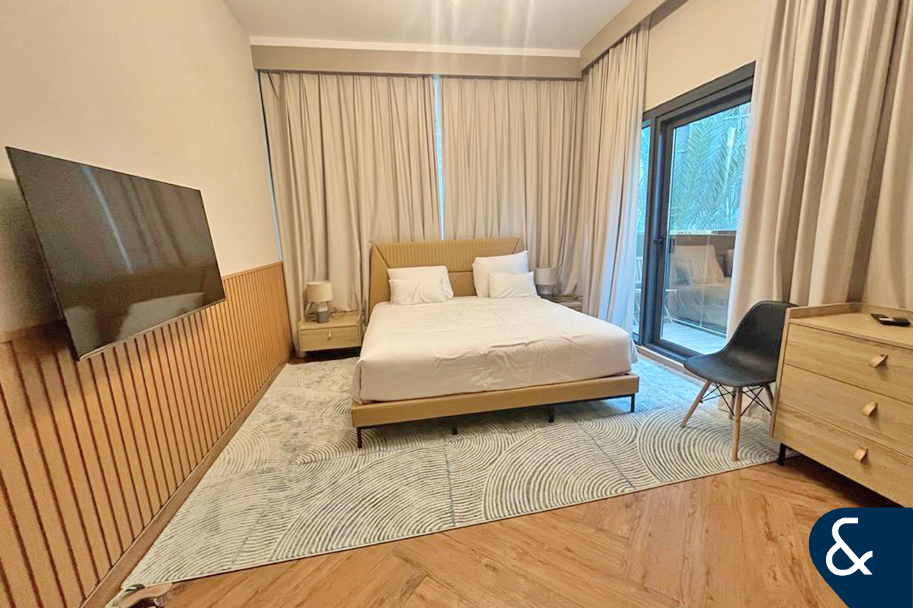 Villa | Private Jacuzzi | All Bills Included