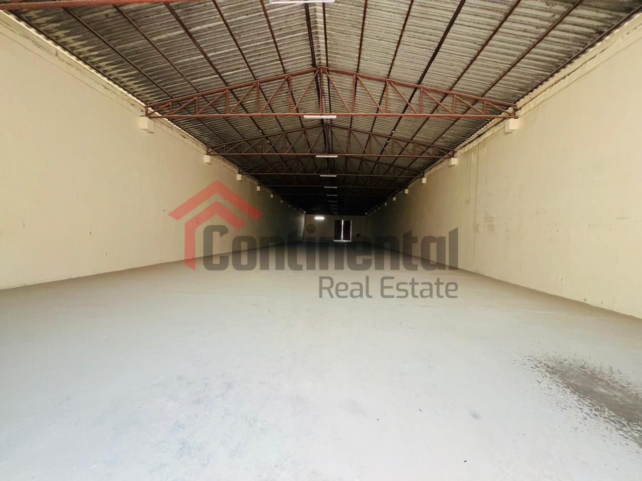 Warehouse | Store | Brand new | Parking