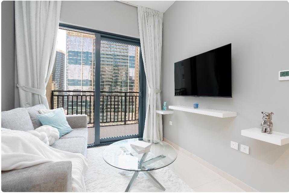 Coastal Bay 1BR in Zada Tower - Business Bay