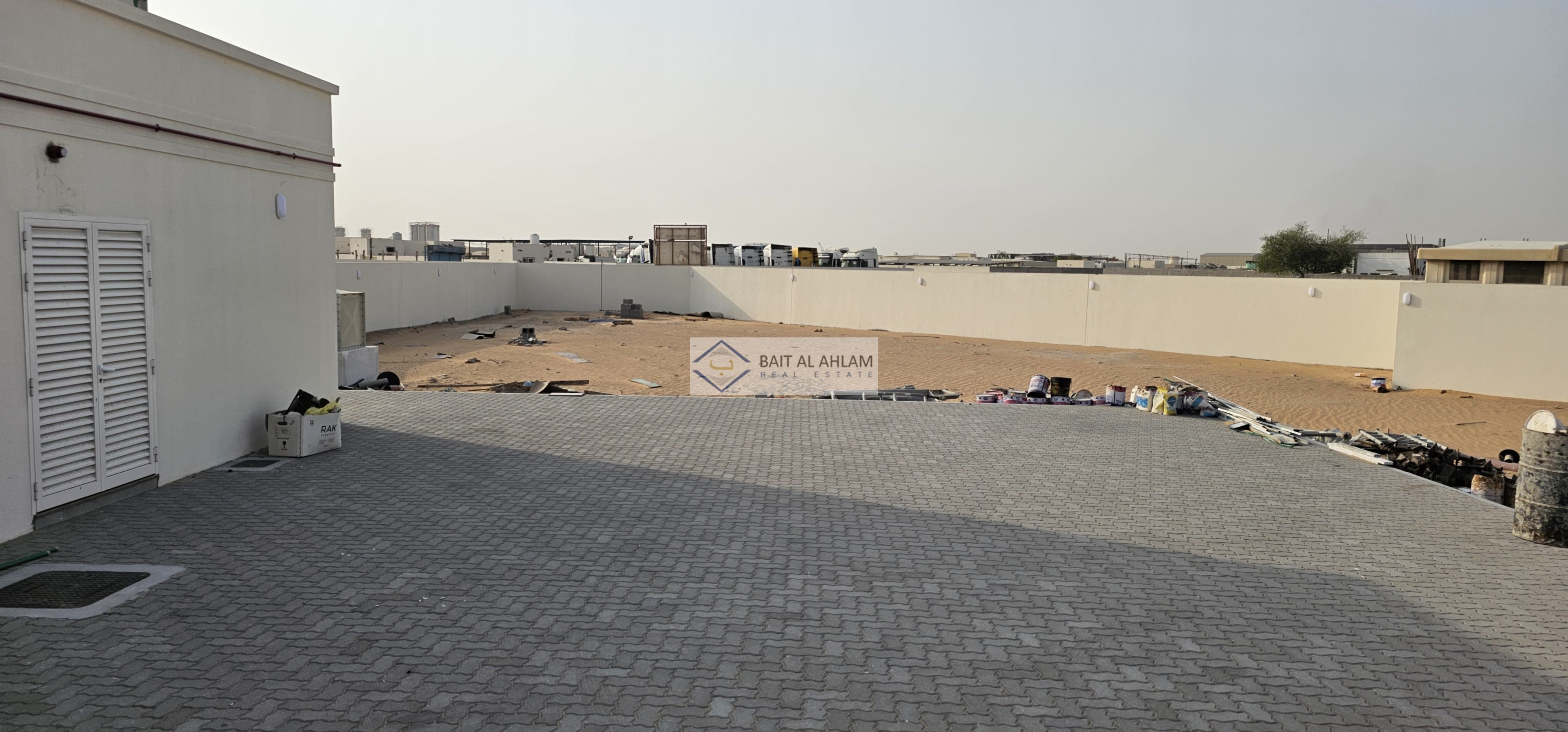 25000 SQFT YARD AVAILABLE FOR RENT IN SAJA !!