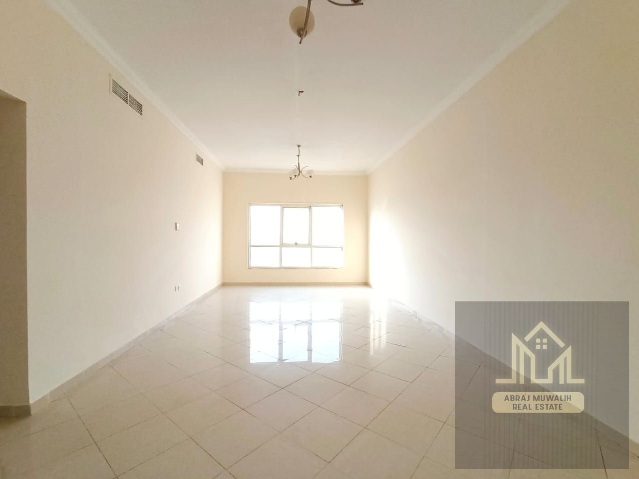 WEEKEND OFFER LAVISH APARTMENT ON THE ROAD NEARBY SCHOOL ZONE ONLY IN 33,999