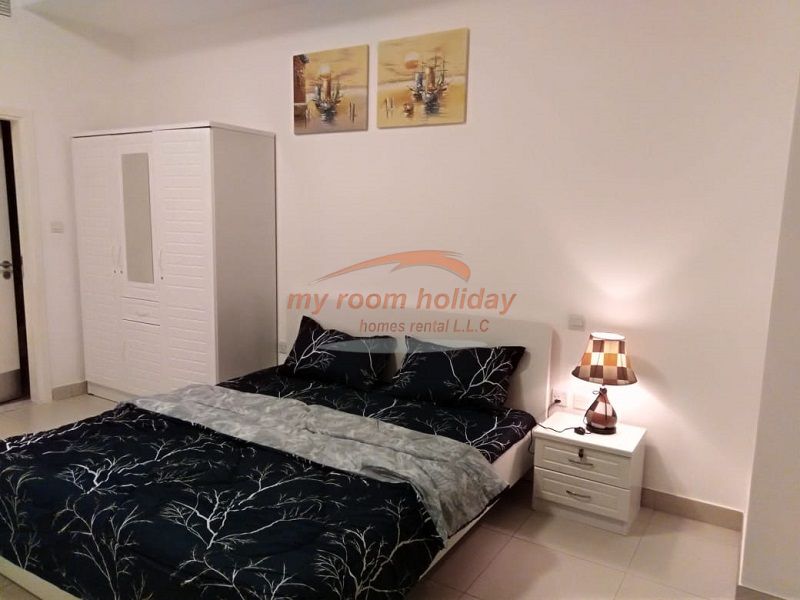 Huge Spacious Building | Executive Bachelor | Company Staff | Multiple Rooms | Burj Khalifa View