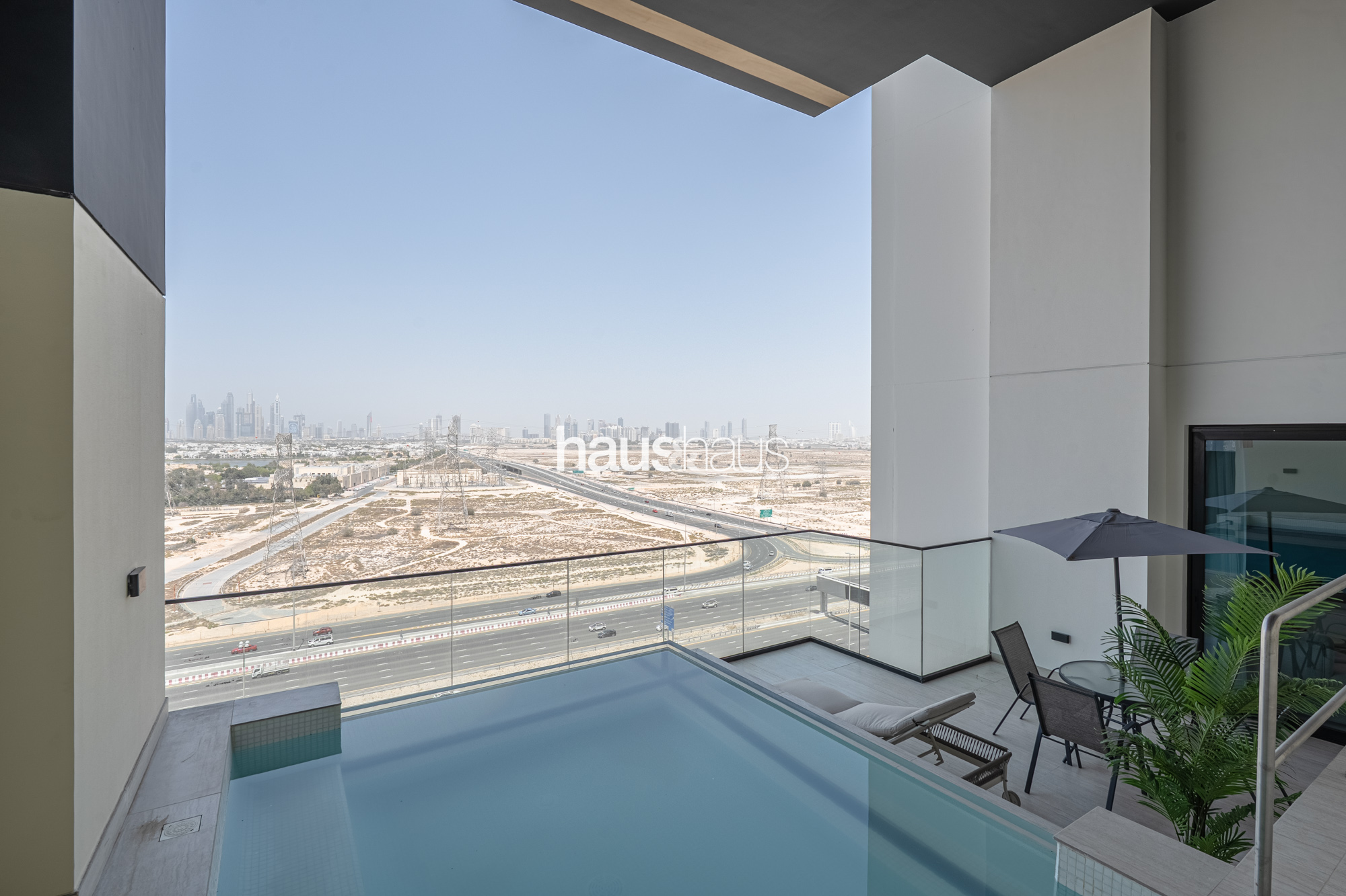 Panoramic Skyline View | Private Pool | Deluxe