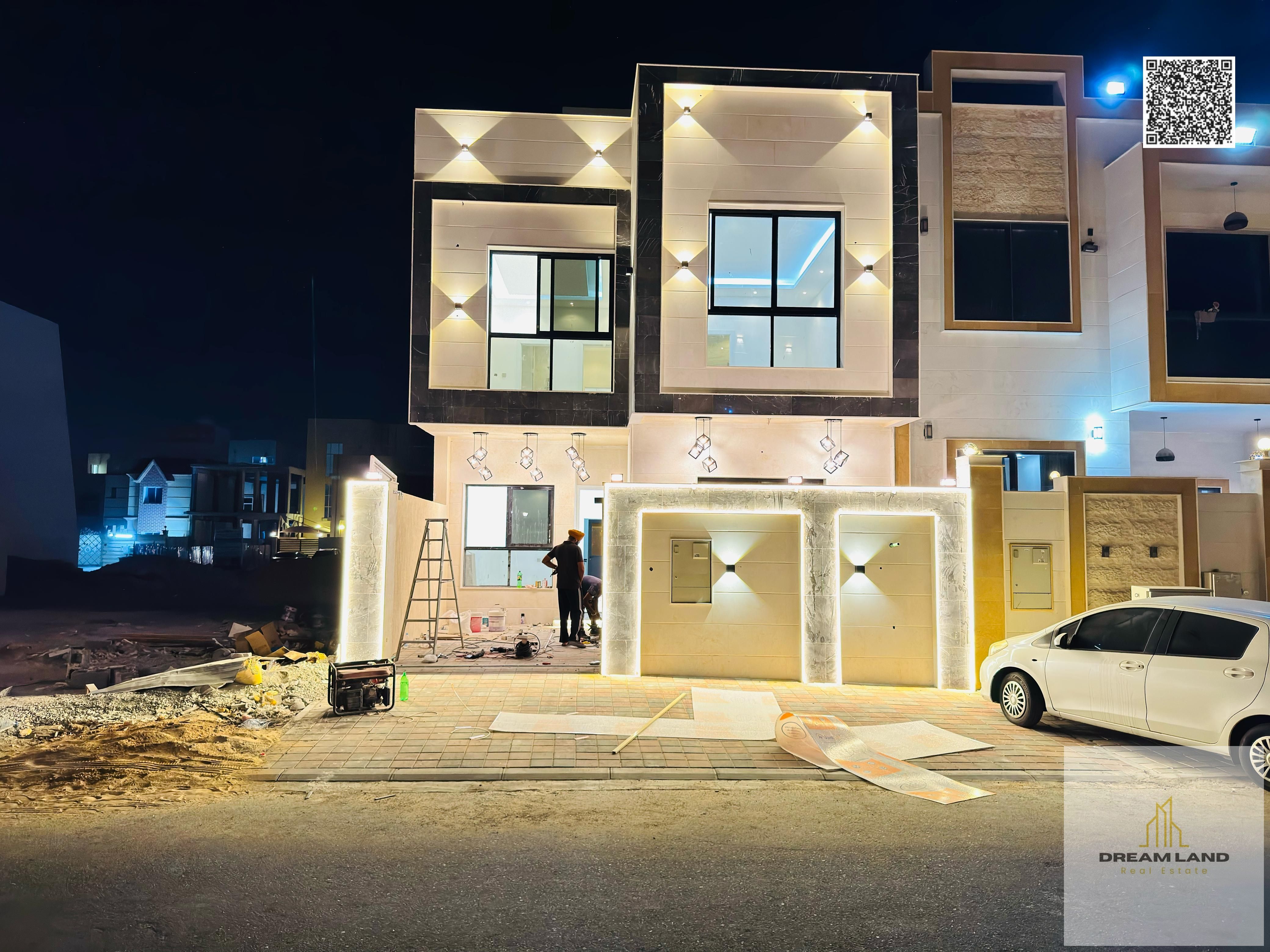 For sale, a townhouse villa in Al Zahia, in an excellent location opposite the mosque and very close to all services.