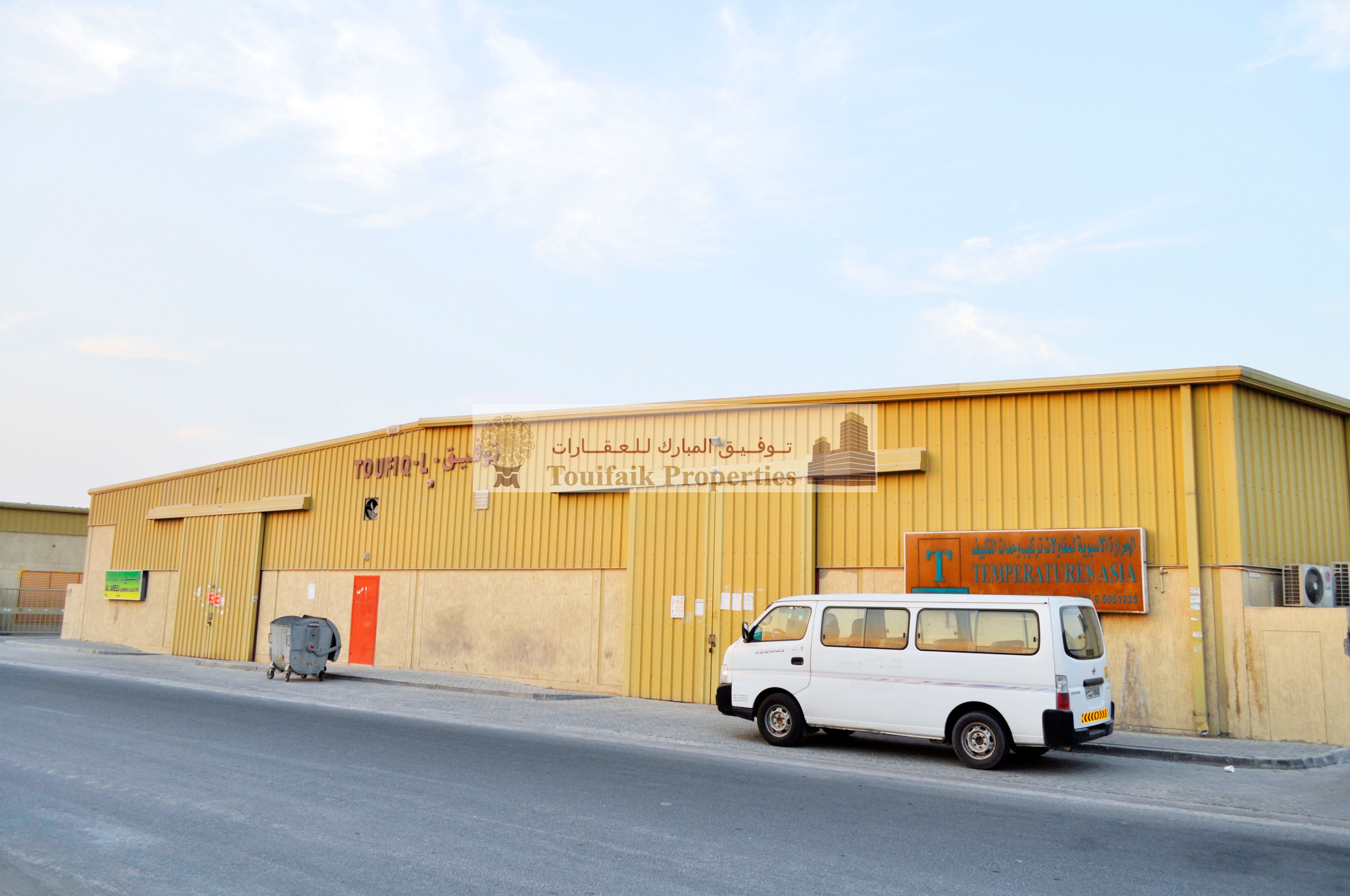 INSULATED WAREHOUSE FOR RENT – Industrial Area 17, Sharjah NO COMMISSION
