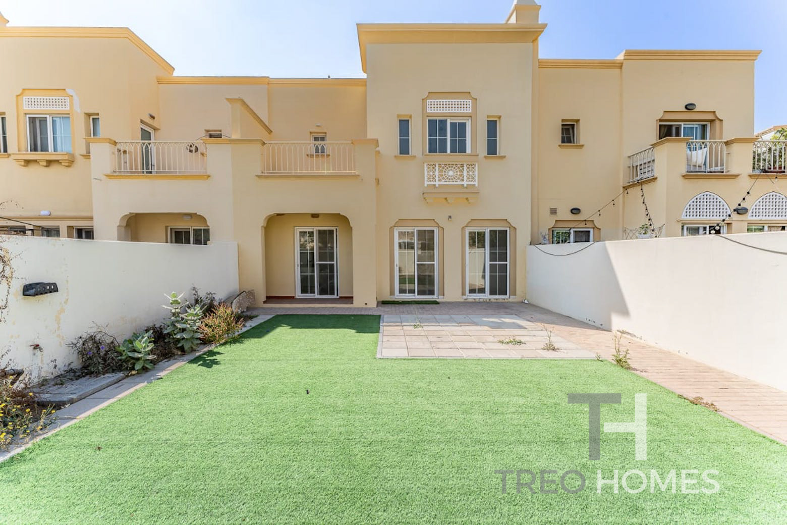 Vacant Now! | Back to Back | Great Price