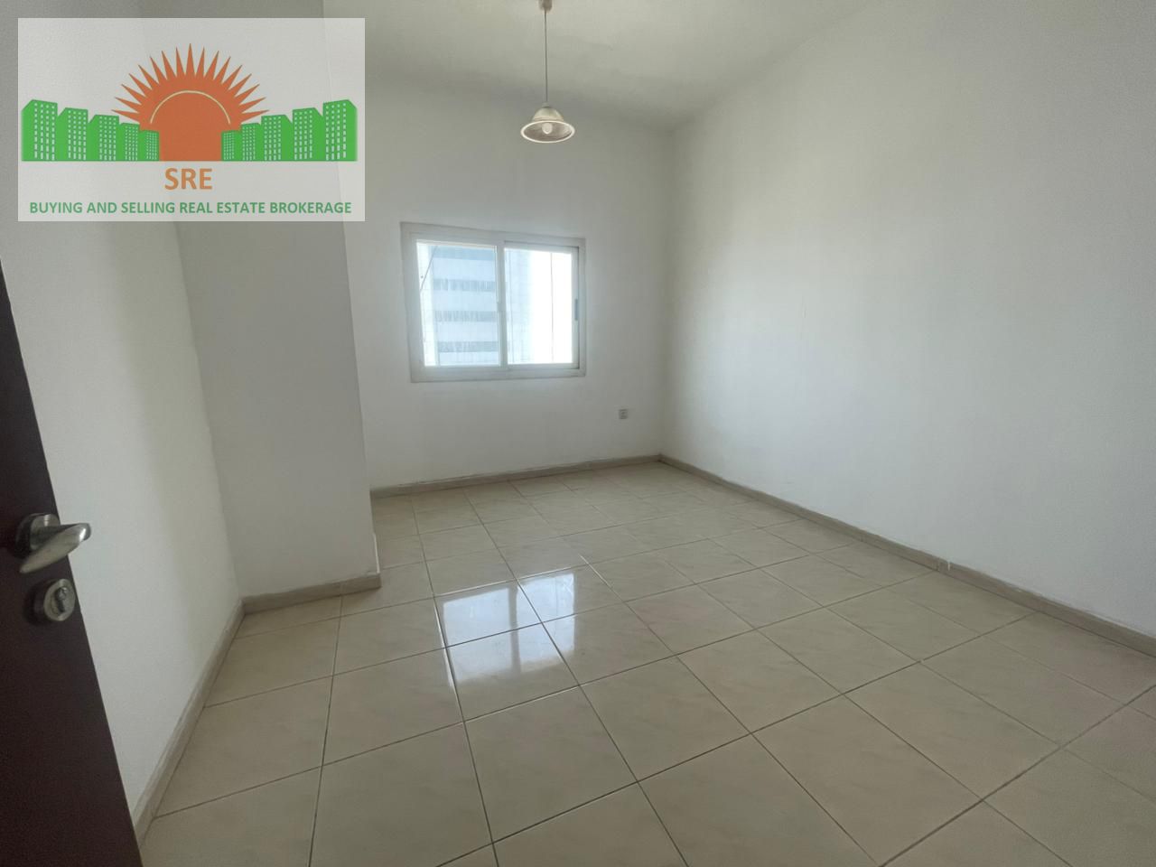 2 BR central AC next to Mahatta Park - Qasimiya