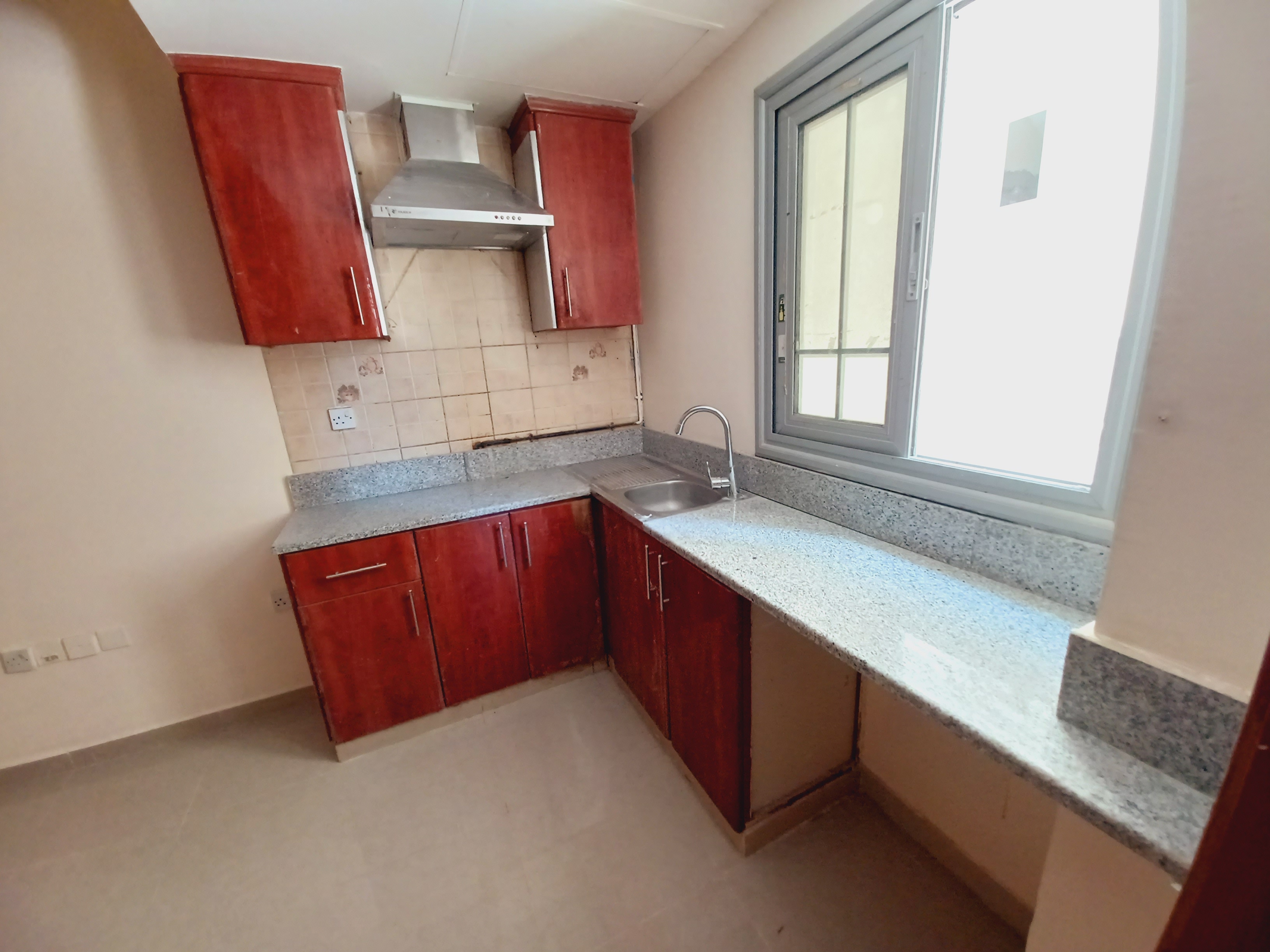 Well Designed // Ready To Move // Seprate kitchen Studio Flat in Muwaileh Sharjah