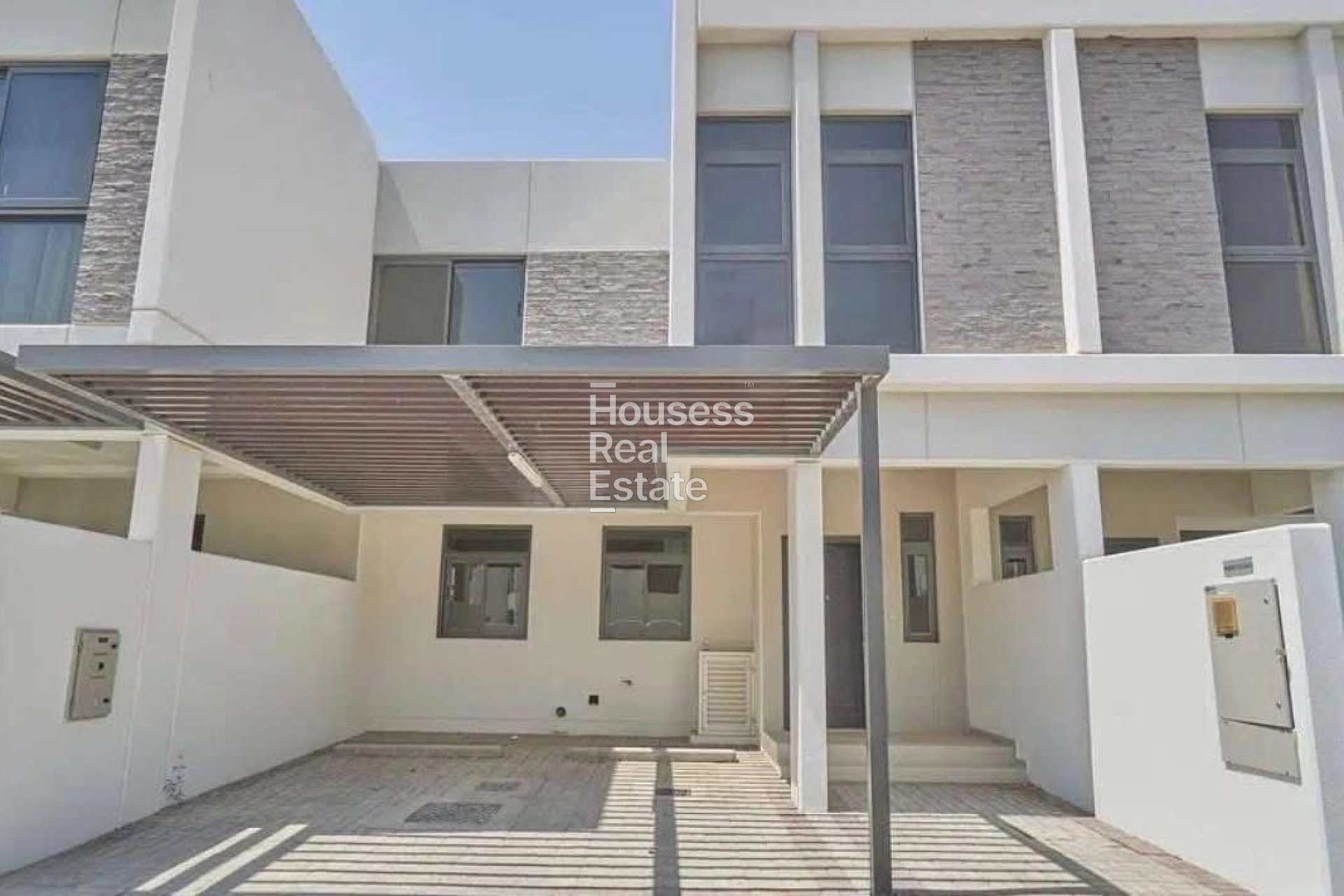 BEAUTIFULLY UPGRADED,SPACIOIS 4BED PLUS MAID(R2M1)