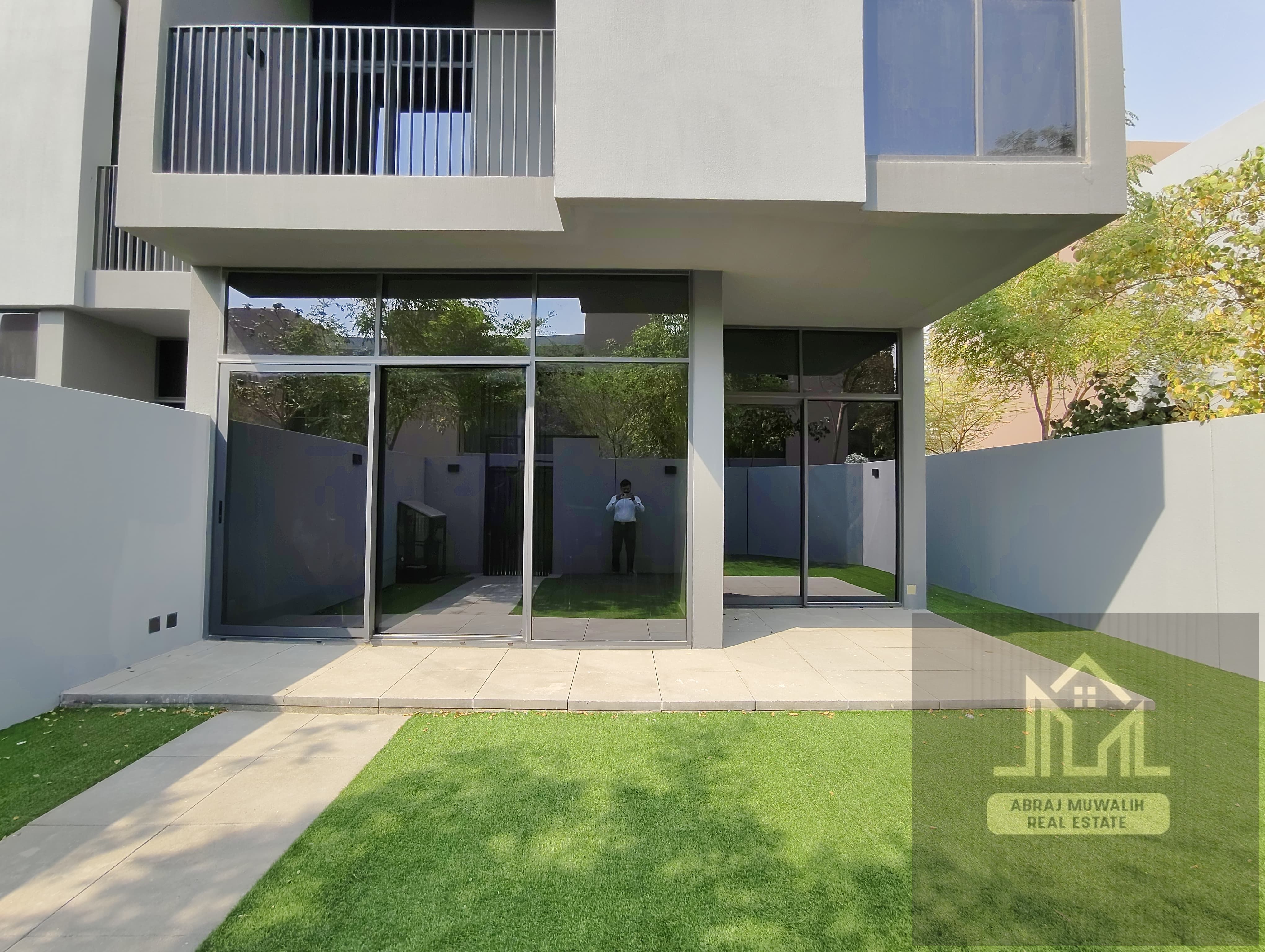 3 Bedroom Villa in Masaar Sendian | Luxury Living | Inside Community | 140K