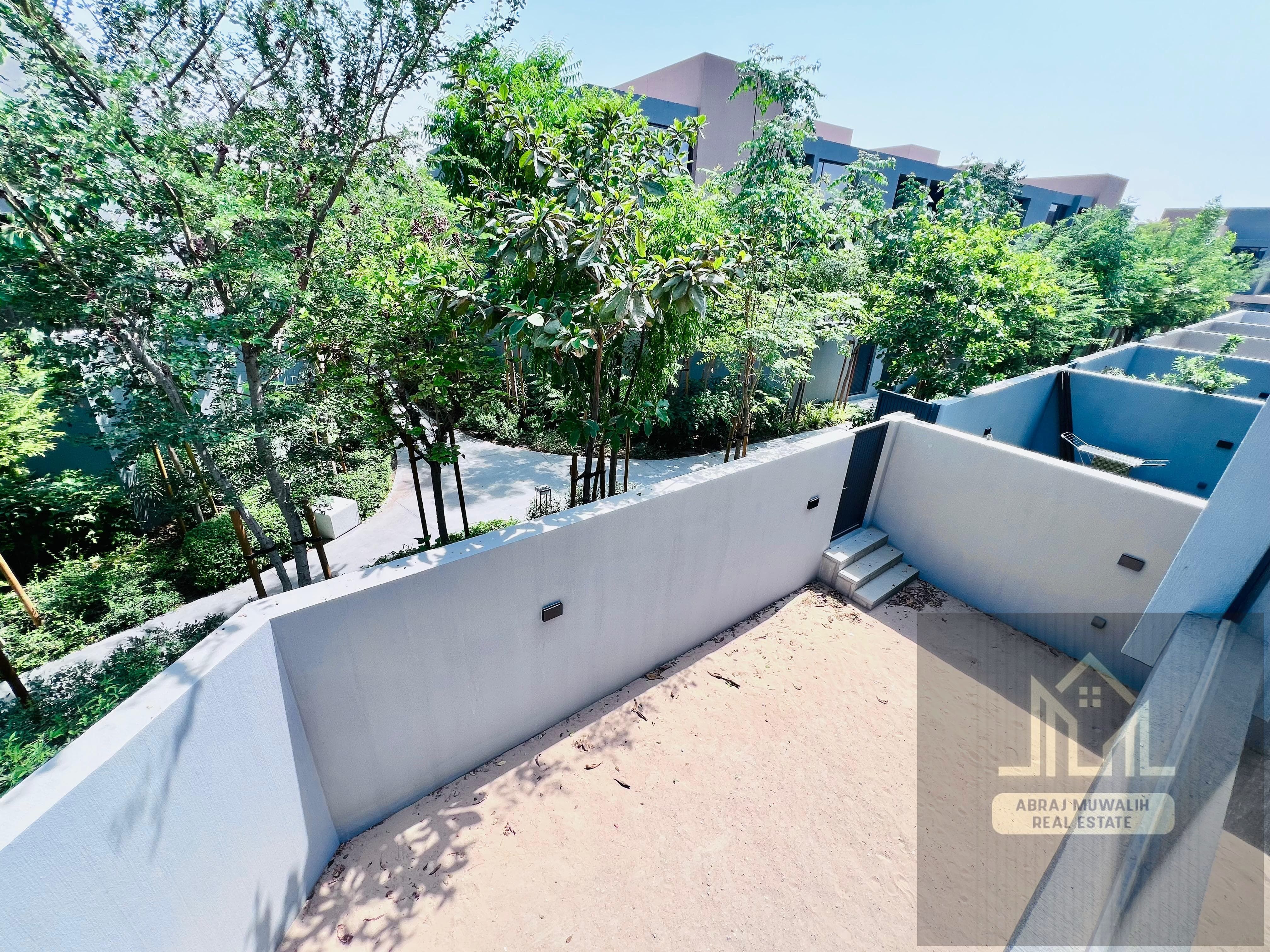 Robinia 4BHK Townhouse in Masaar – Fully Green Community | Majlis & 5 Washrooms | AED 185K