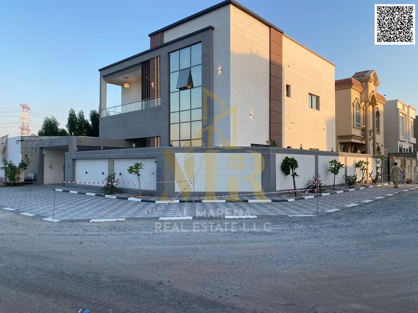 For sale - Luxury corner villa in Al Rawda - Ajman | Two floors + roof | 5 master bedrooms | Majlis | 2 halls | Prime location on two streets