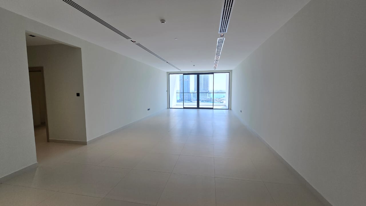 Golden Opportunity Exceptional Apartment with Stunning Features for Sale in Al Aliah Tower