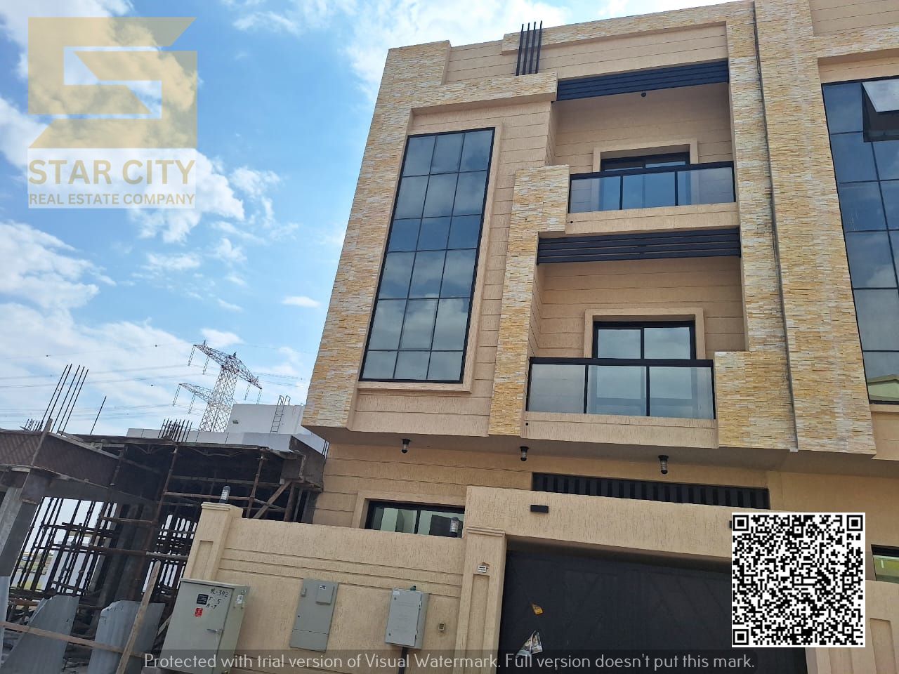 Spacious Townhouse for Rent – 7 Master Bedrooms – Ideal for