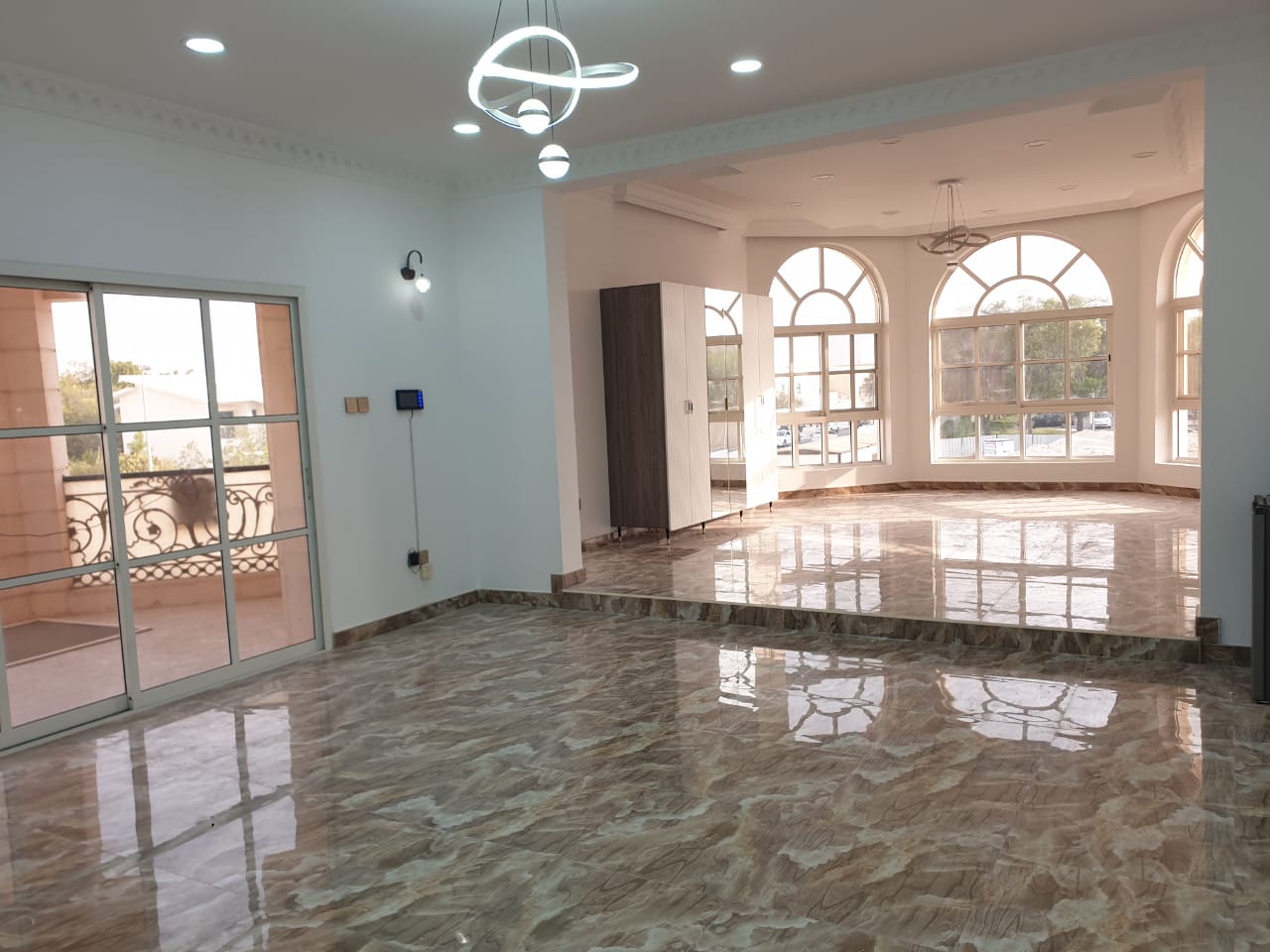 FULLY RENOVATED | CORNER PLOT | PRIVATE POOL & GARDEN | FACING THE SEA