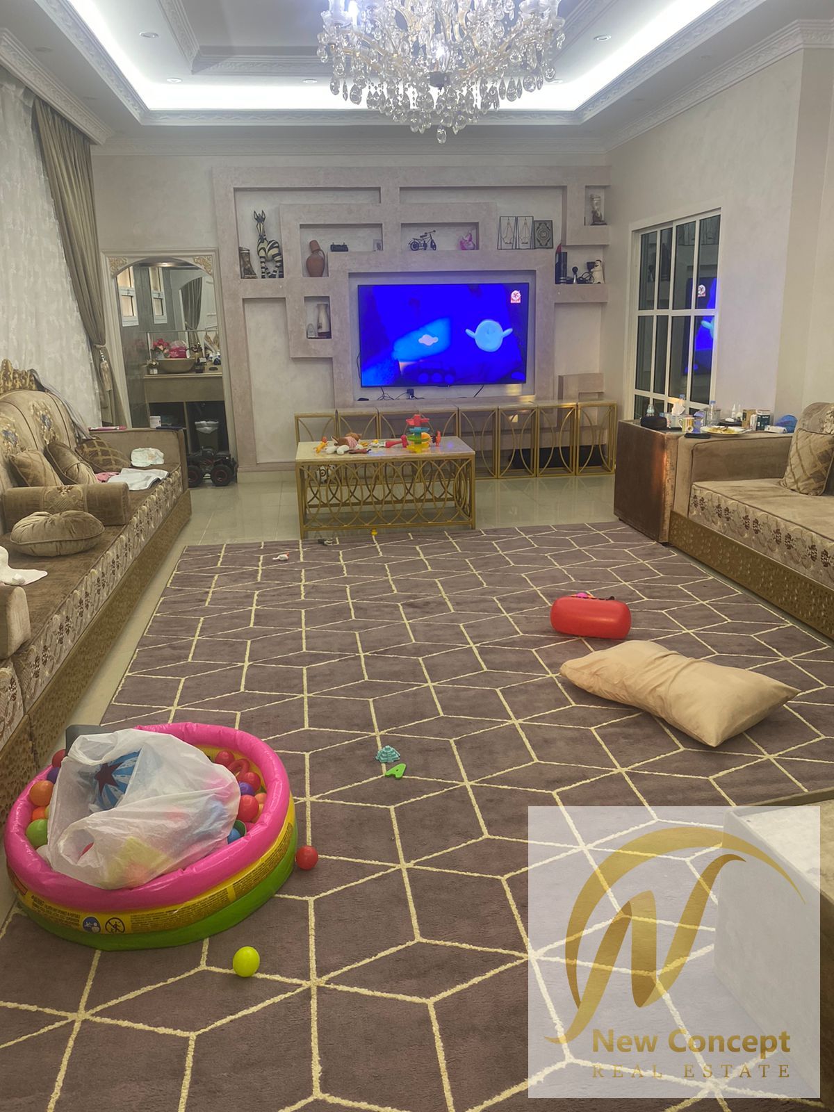 Own a spacious 5000 sq. ft villa in a prime, quiet location. Ground floor includes 2 master bedrooms, majlis, guest bathroom, modern kitchen, maid’