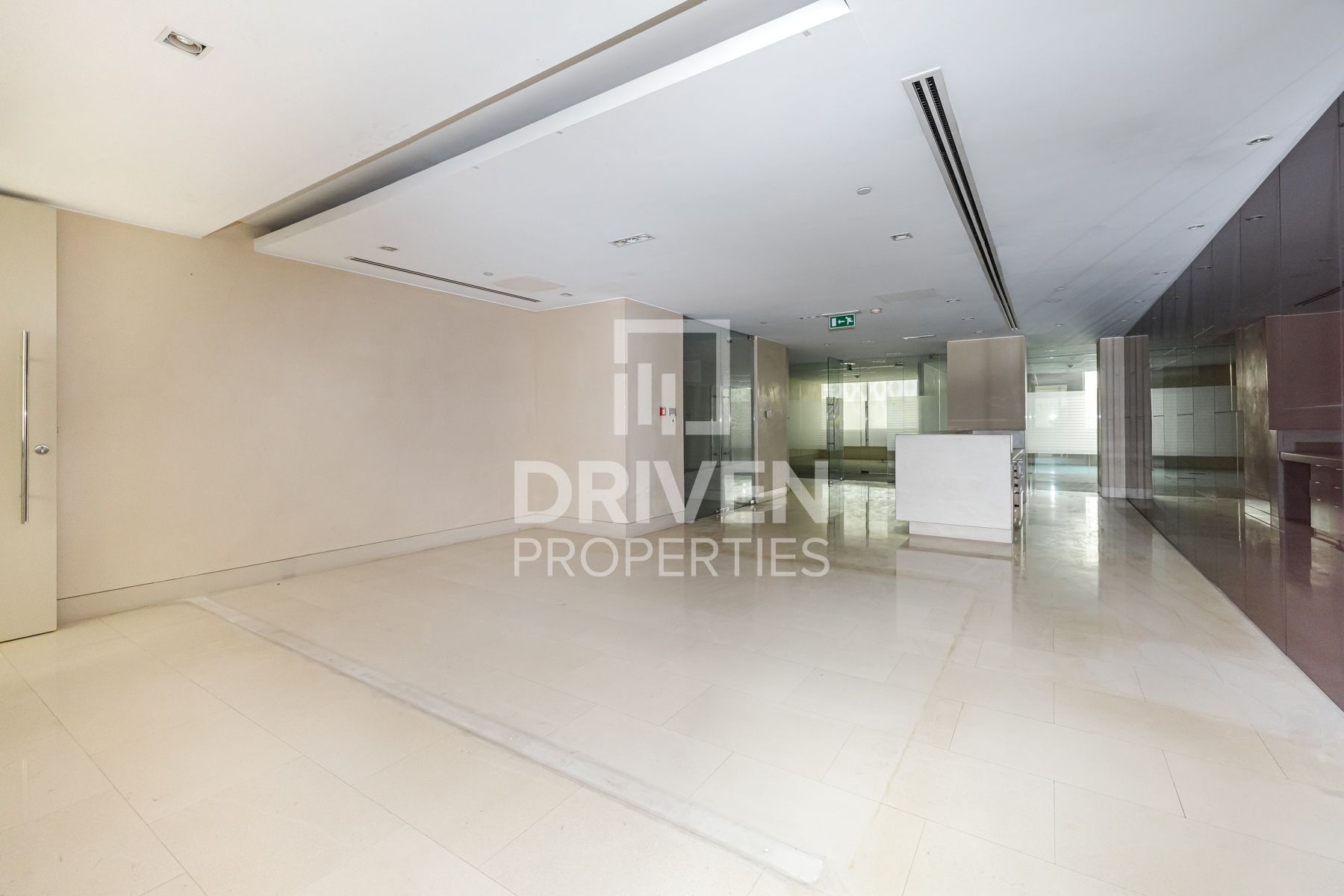Combined Office and Well-kept | Prime Location