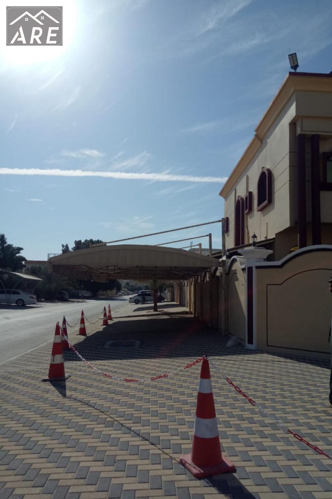 villa for sale