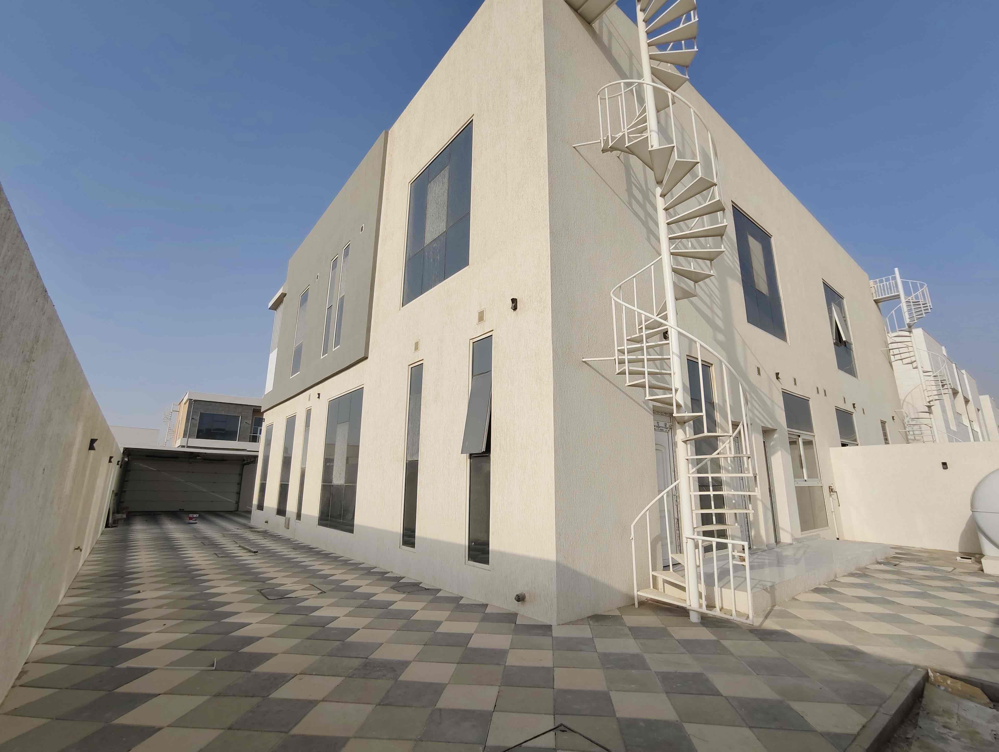 BRAND NEW VILLA 5bhk 8wASHROOM MAID ROOM WALDROP PARKING Rent 160k 5 Bedrooms 5 Master Room 8 Bathrooms Maid Room Laundry Room Size 6500