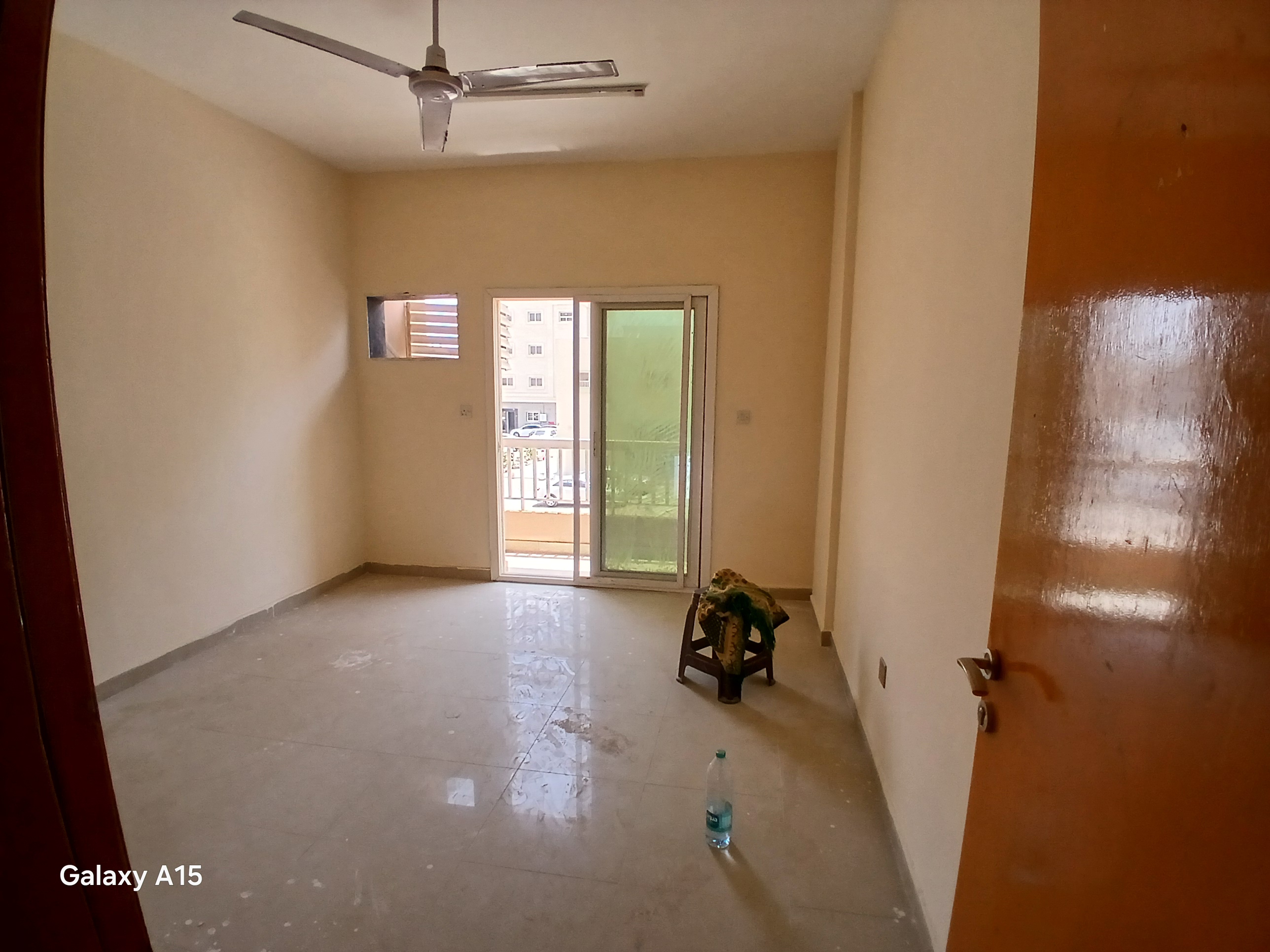 Spacious and Luxurious 2BHK Available in just 33k || Family Building