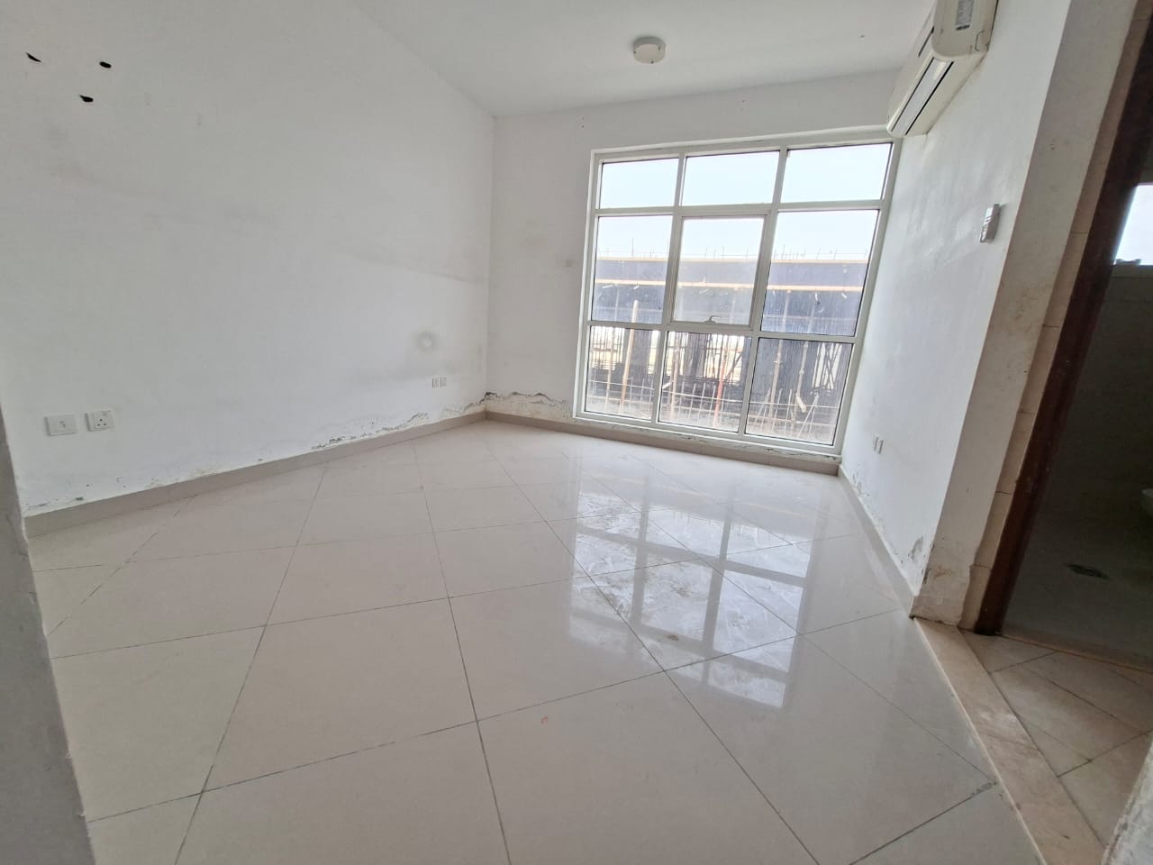 Like brand new building in Al jada out for studio apartment available
