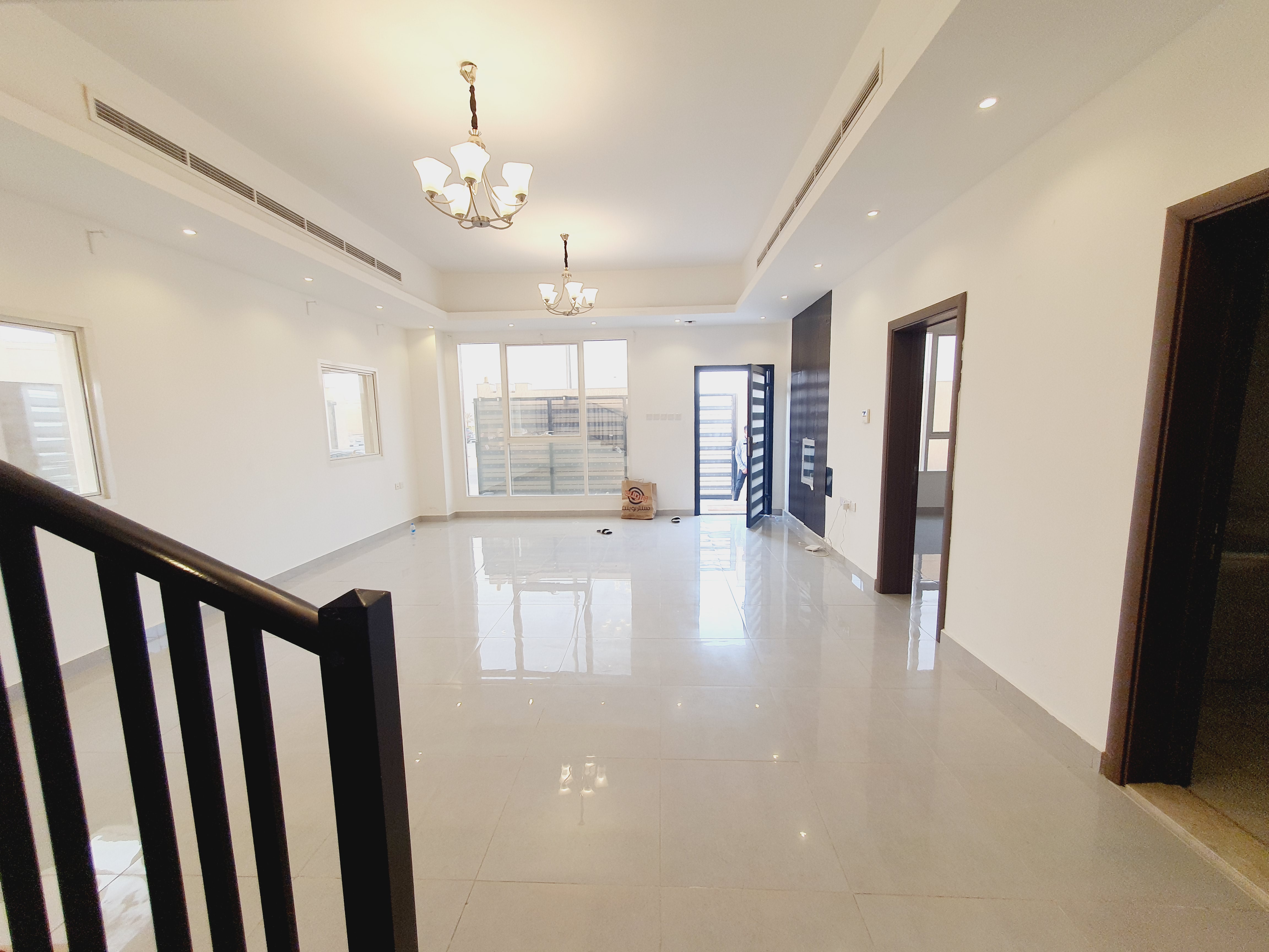Like brand new 5 badroom villa with maid room in al hoshi price 125k