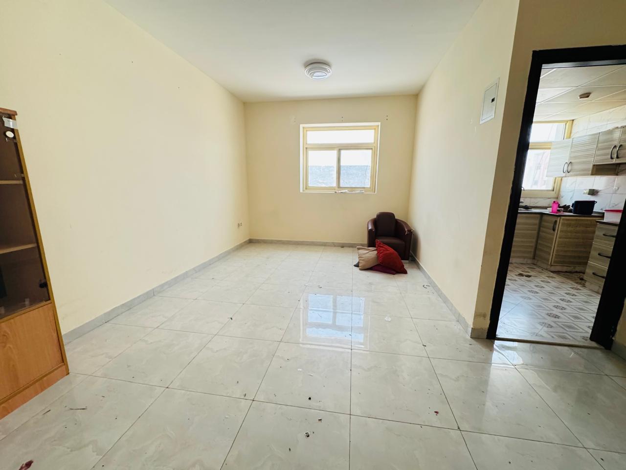 No Deposit //Like Brand New Luxury 1bhk With Central Ac In Muwaileh Sharjah
