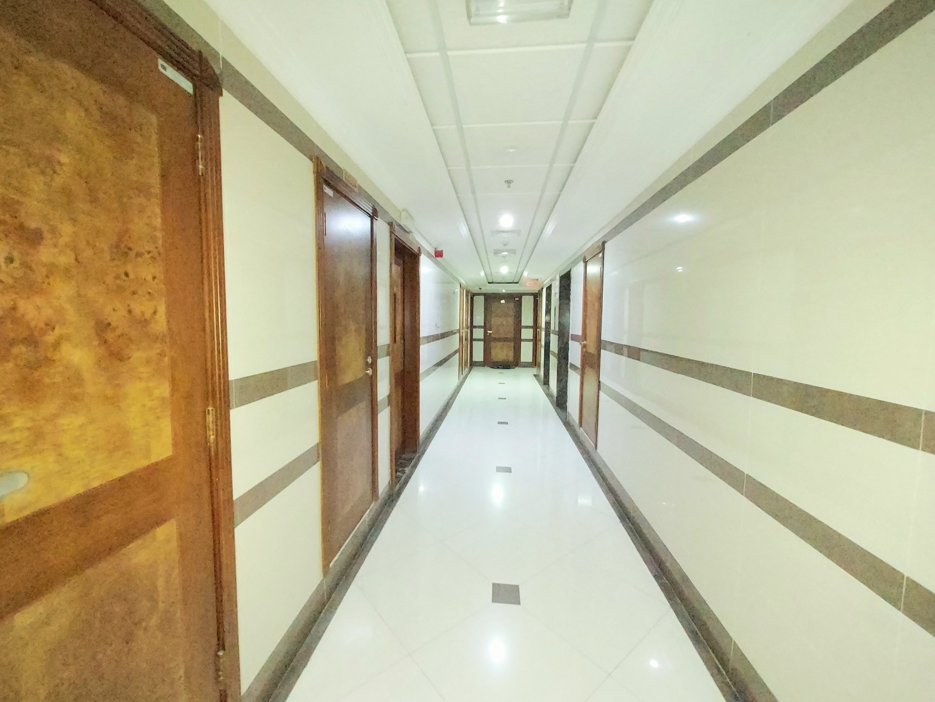 Levish 2 bhk apartment with balcony two month free close to alzahia city centre and go to road in molash. Aja.