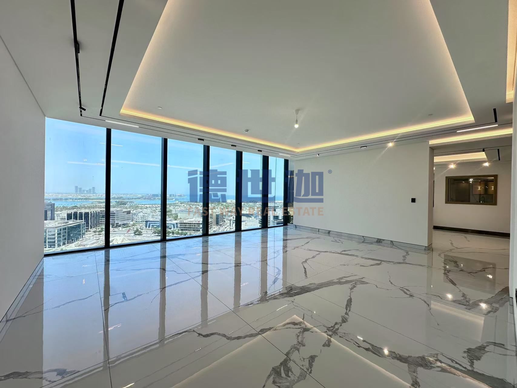 Luxury Oceanfront Residence | Expansive Sea Views