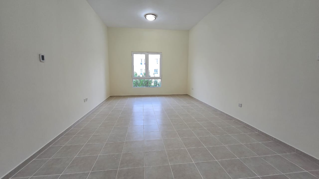 SPACIOUS 1 BEDROOM FOR SALE || LOW PRICE
