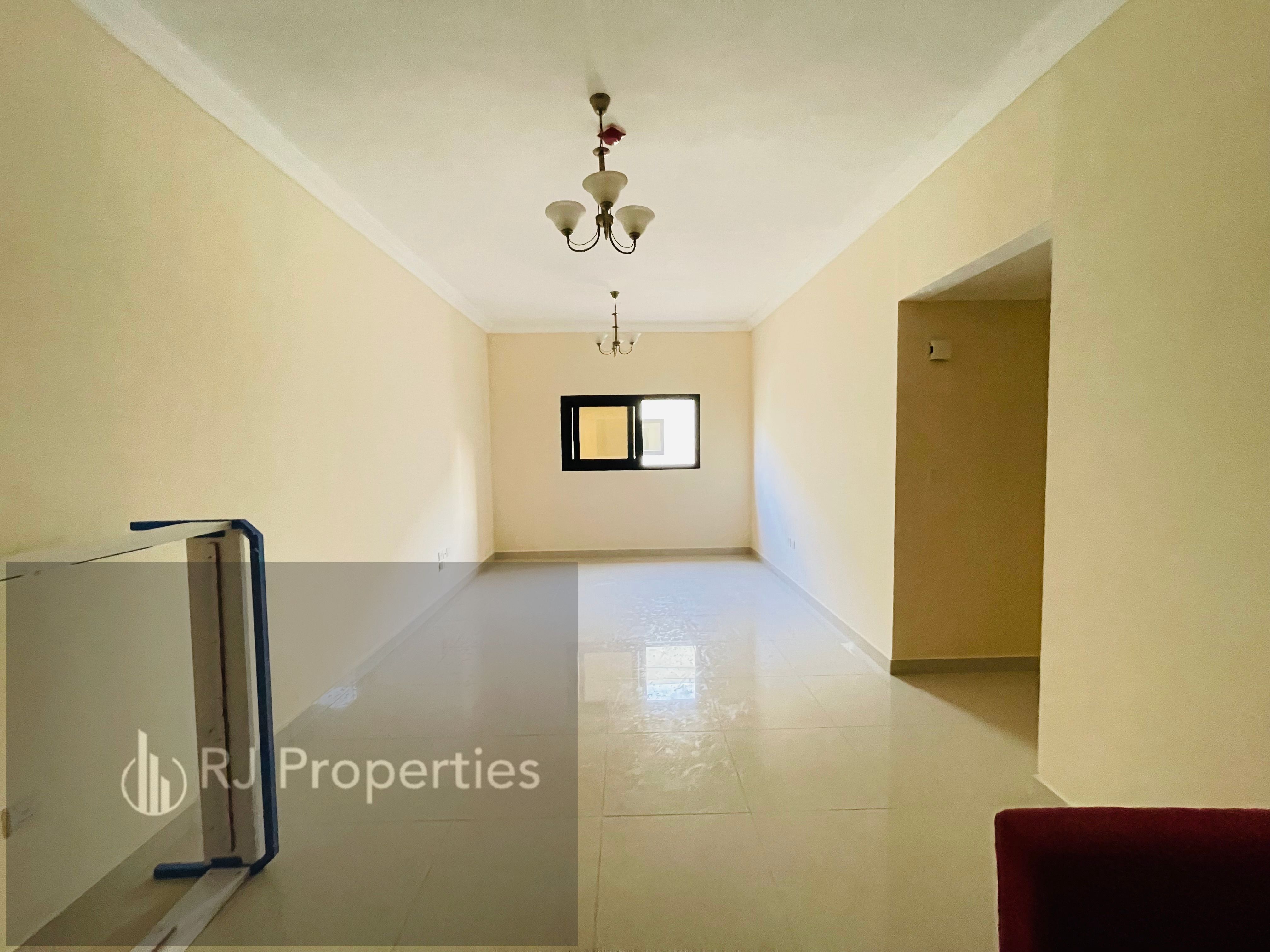3 bhk apartment - maid room - wardrobes - close to school area - easy exit for dubai