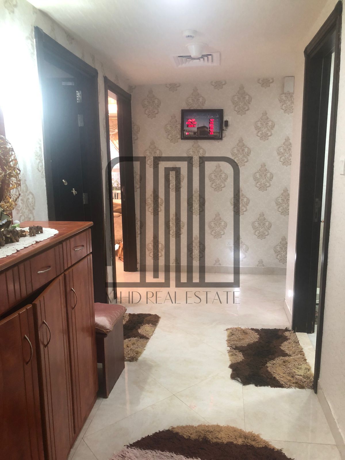 Luxury 3BR Apartment | Pool, Gym & Ultra-Low Fees!