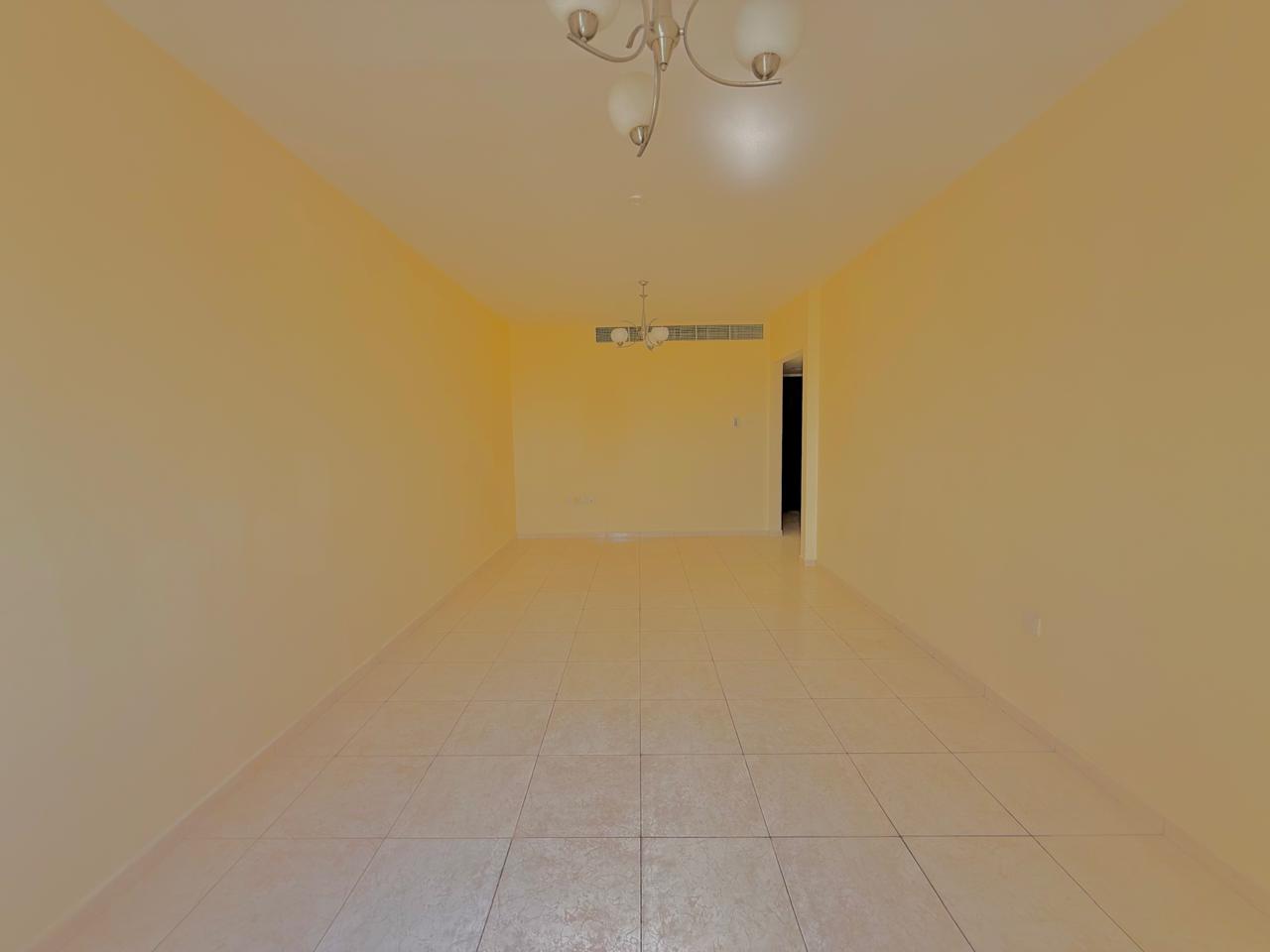 Luxury apartment 2 BHK with long hall with long balcony close to Sahara centre only family building and good location