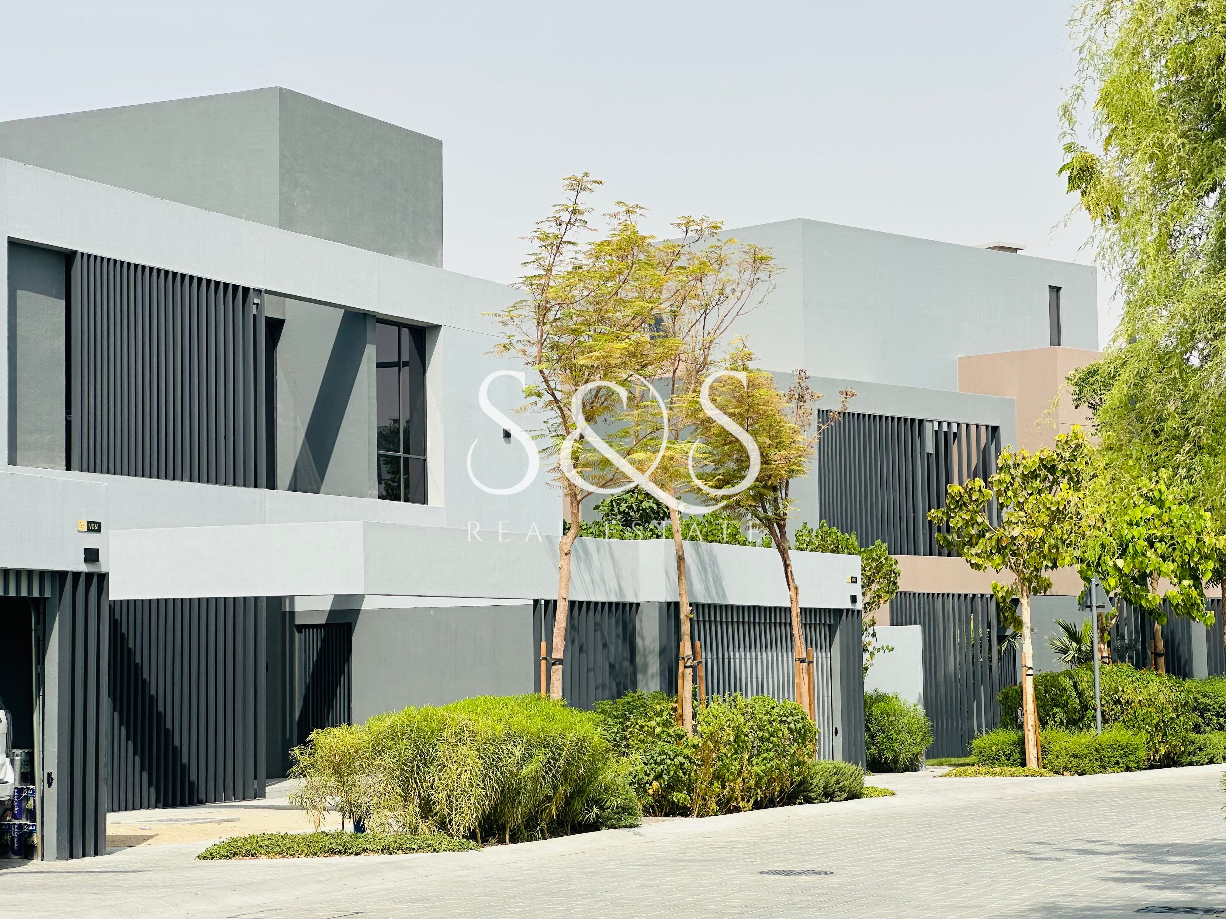 G+2 Signature Villa | Ready to Move in | Spacious Layout