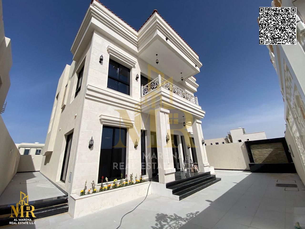 Own your dream villa and invest in a sophisticated style in a luxurious villa in the heart of Al Helio, at a price that includes registration fees and