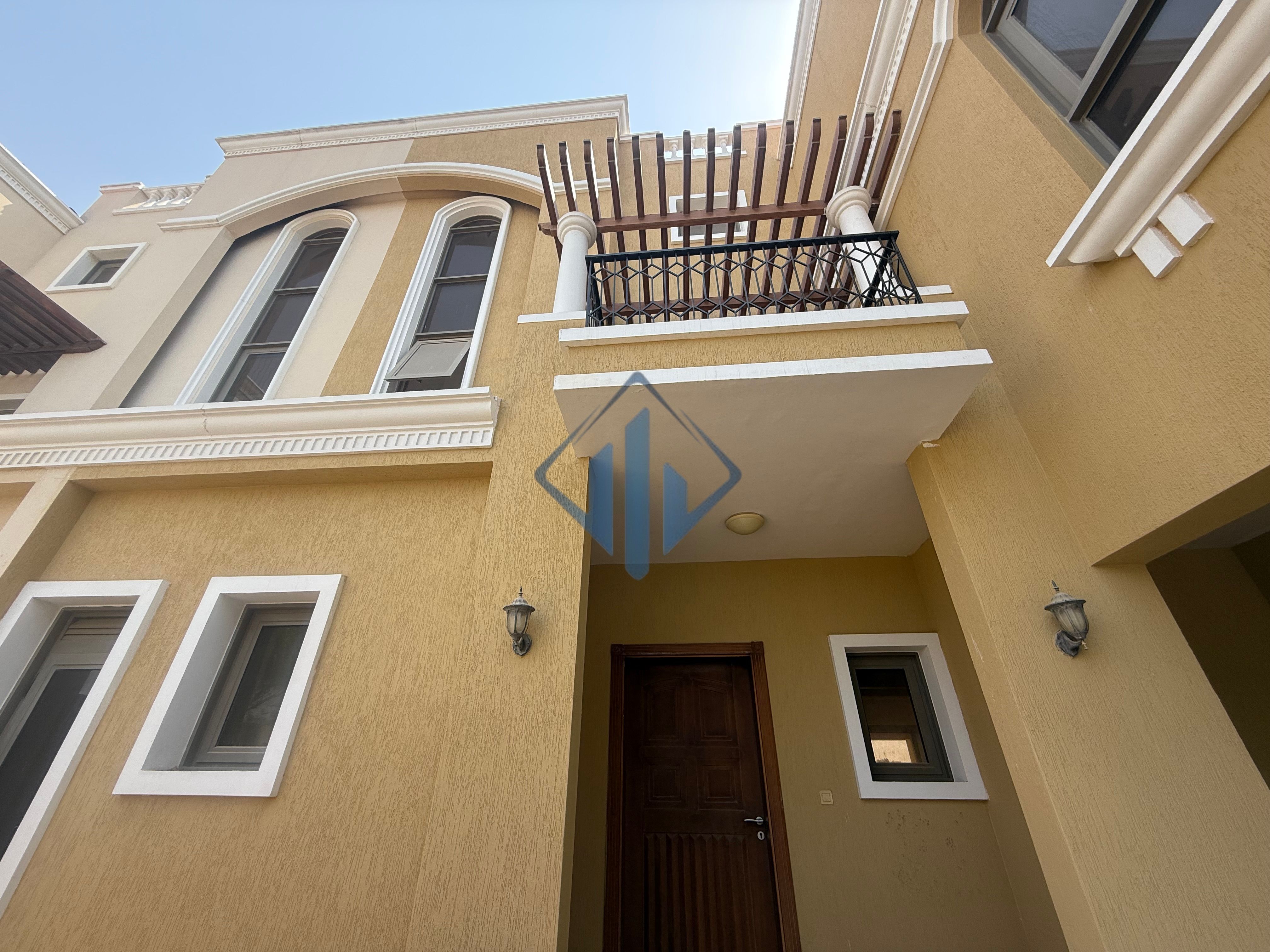 Spacious 4 Bedroom villa For Rent | 3 floors