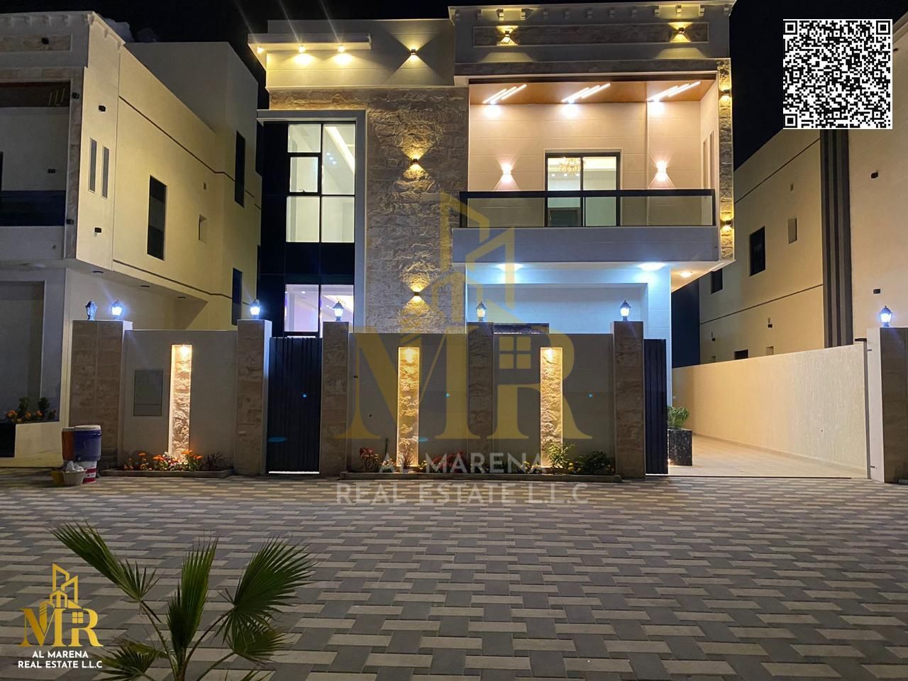 A villa directly from the owner, with personal finishing, on a main street, close to all services, freehold for all nationalities and without a down p