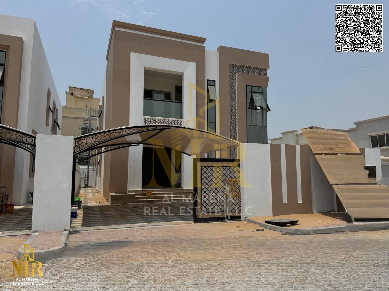 Luxury villa for sale in Al Rawda 3 - Ajman | Modern Design and Integrated Facilities Property Details: Location: Al Rawda 3 - Ajman Land Area: 4,000