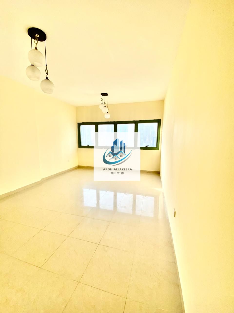 Very big size hall ideal for family with 2 fully washroom near to anser Mall Al nadha Sharjah only 39 k