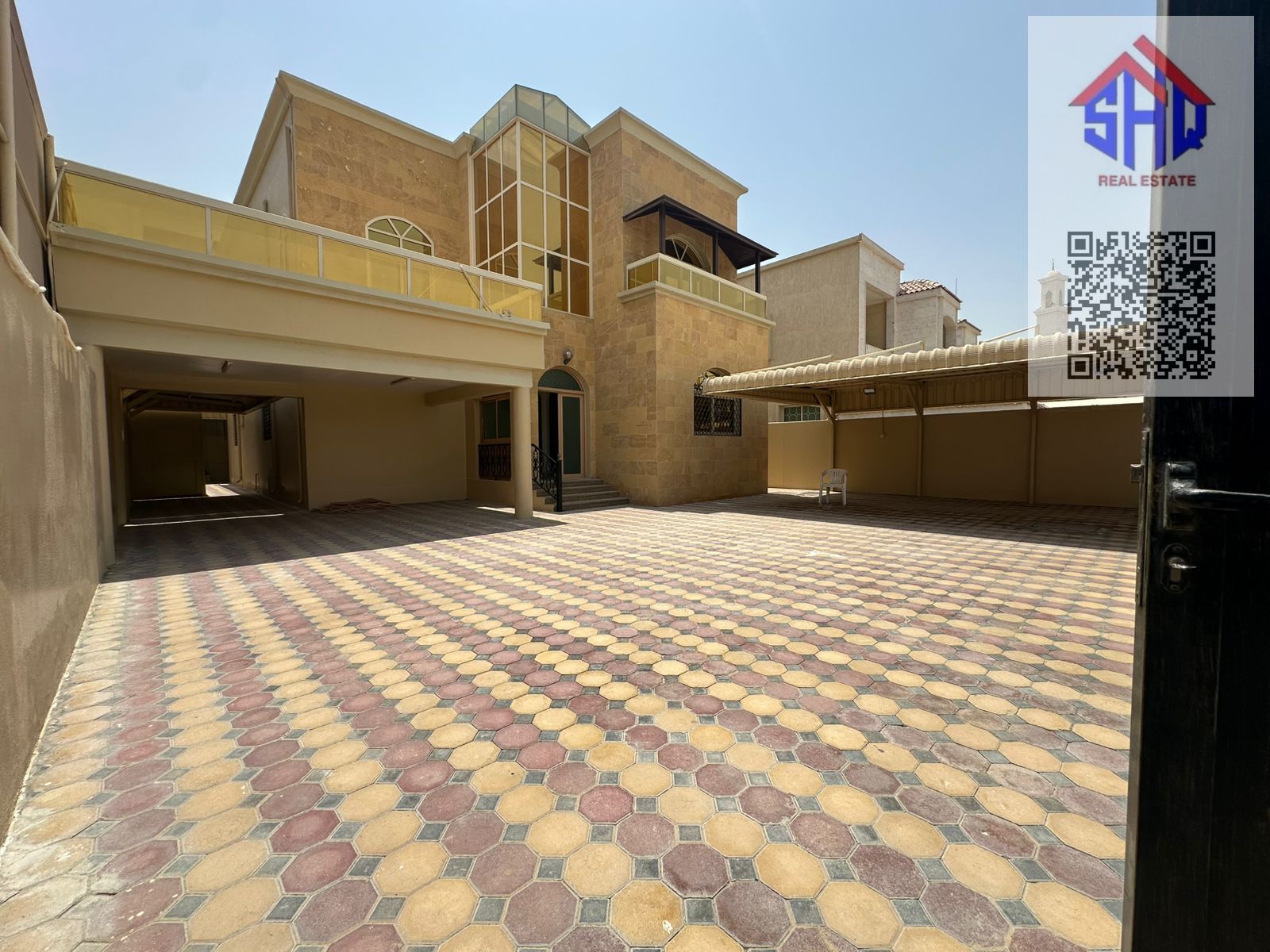 villa with water and electricity for and AC freehold for all nationalities